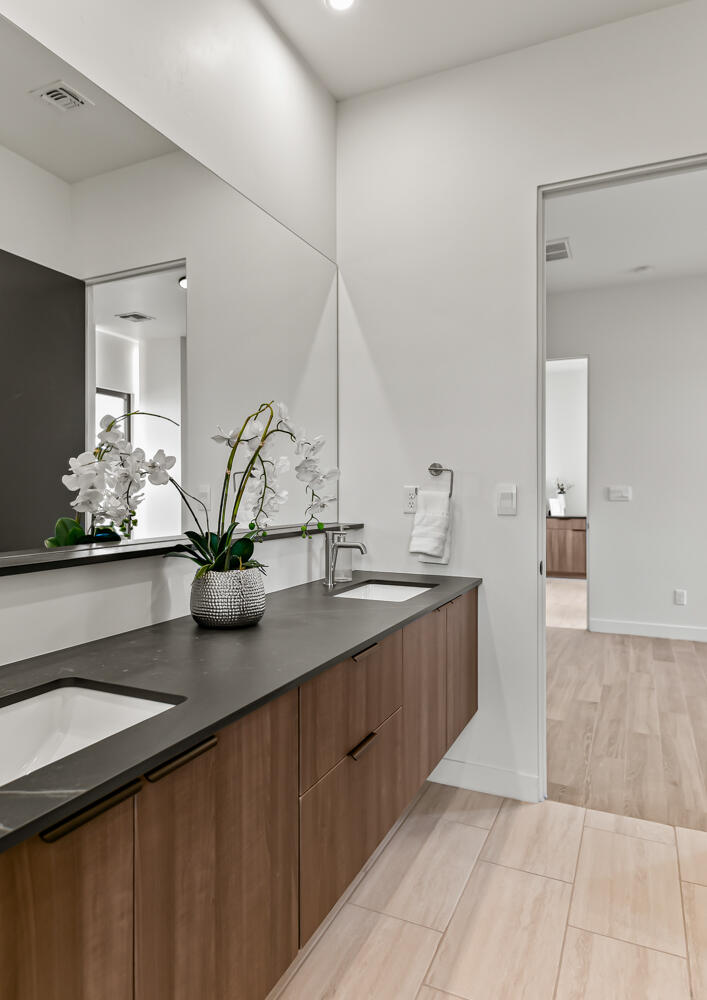 6511 VISTA DEL PRADO