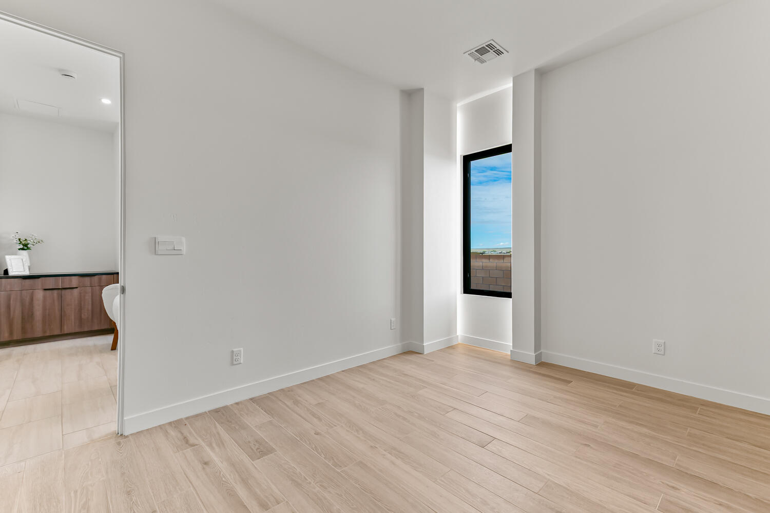 6511 VISTA DEL PRADO