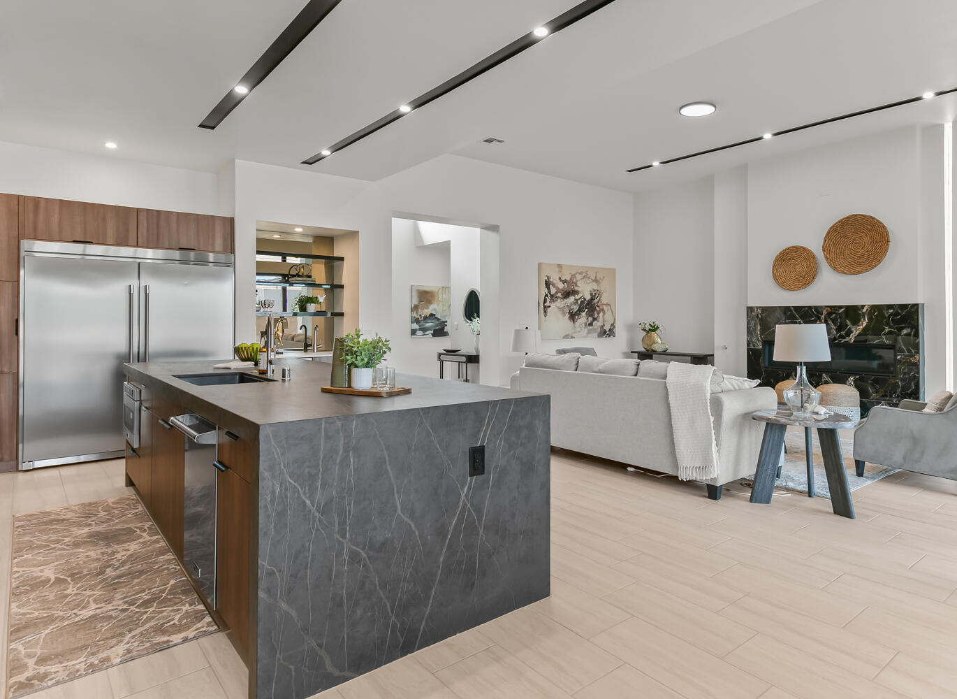 6511 VISTA DEL PRADO