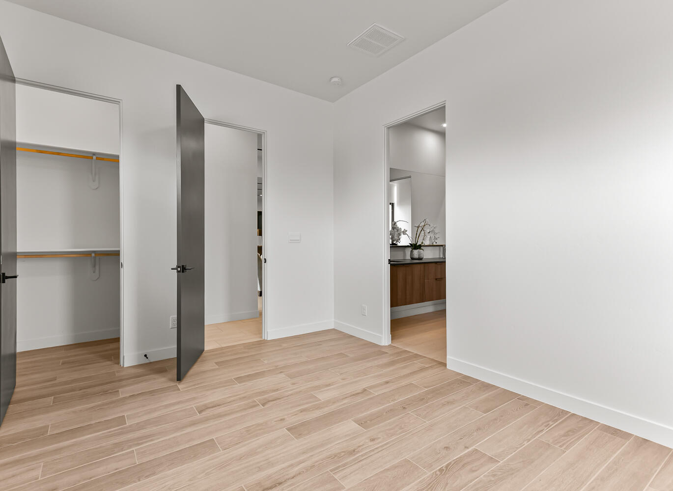 6511 VISTA DEL PRADO