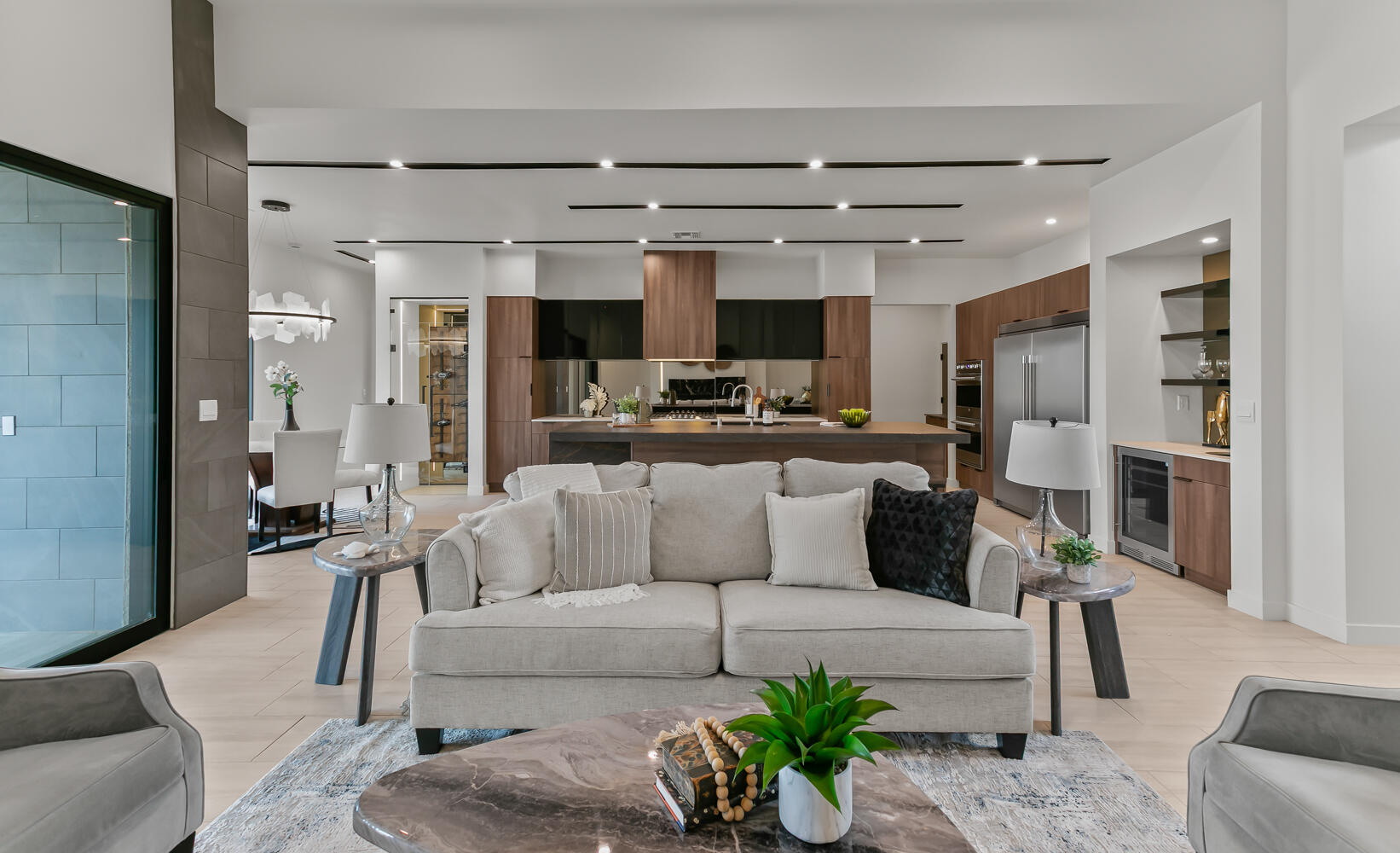 6511 VISTA DEL PRADO