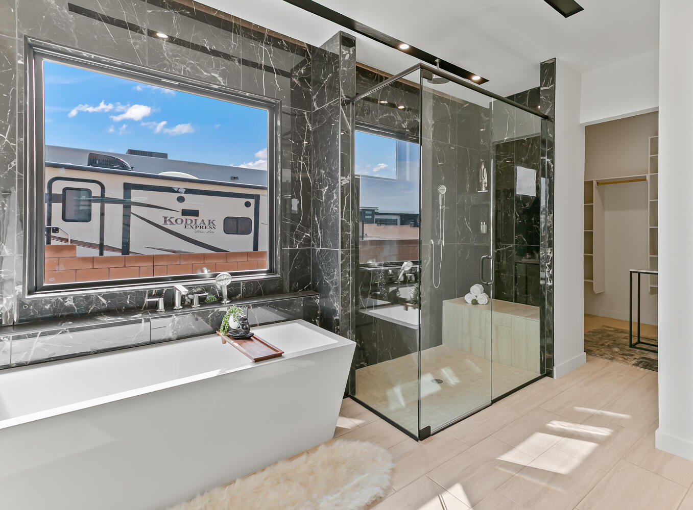 6511 VISTA DEL PRADO