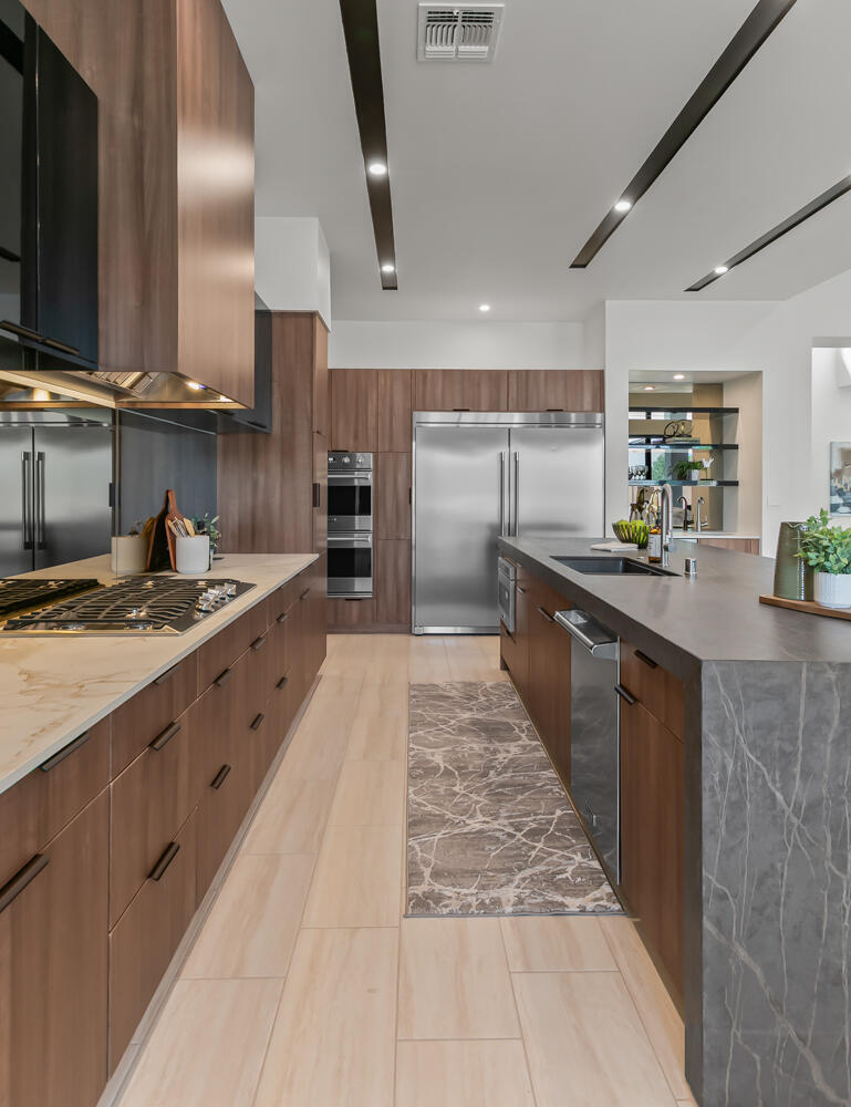6511 VISTA DEL PRADO