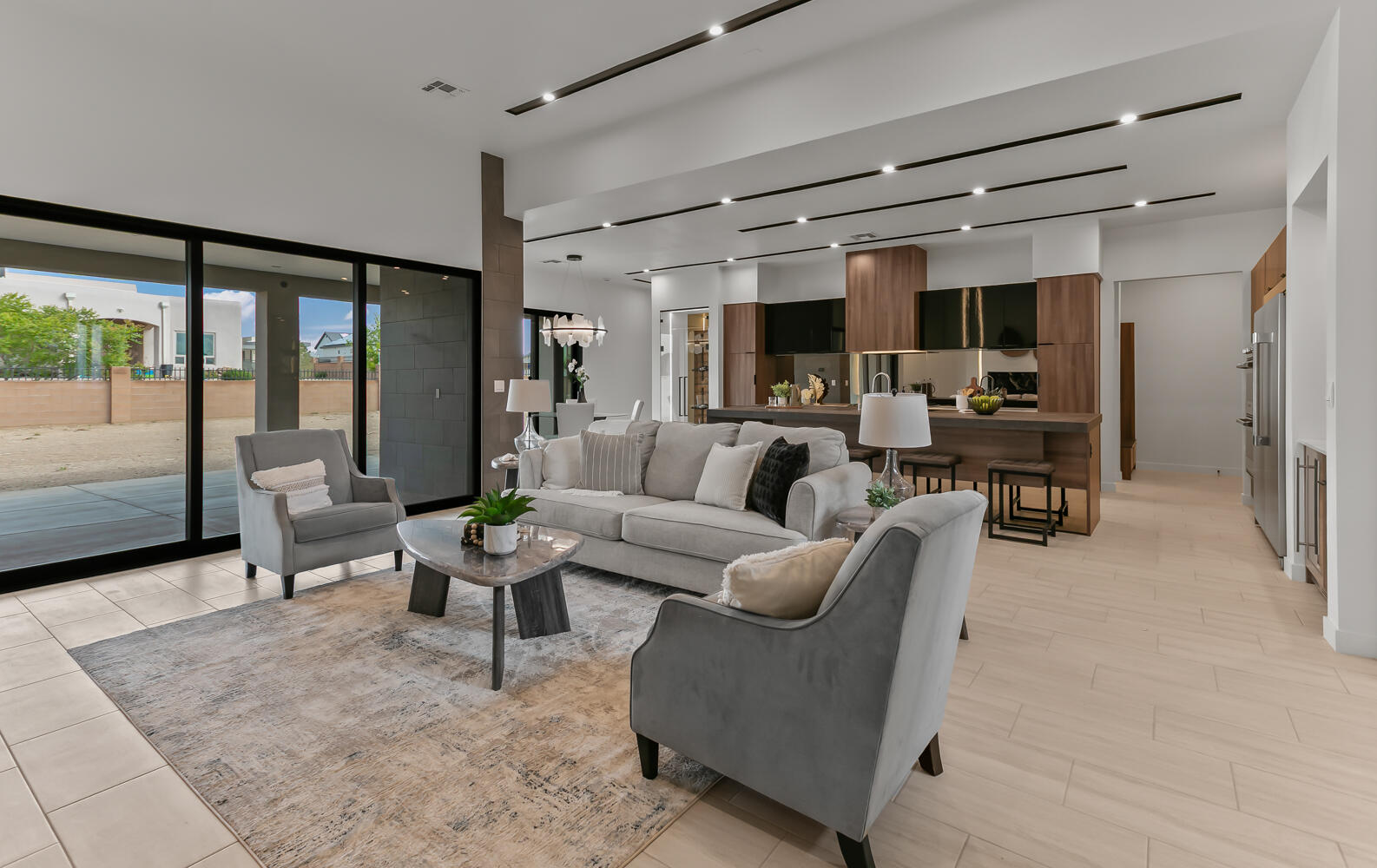 6511 VISTA DEL PRADO