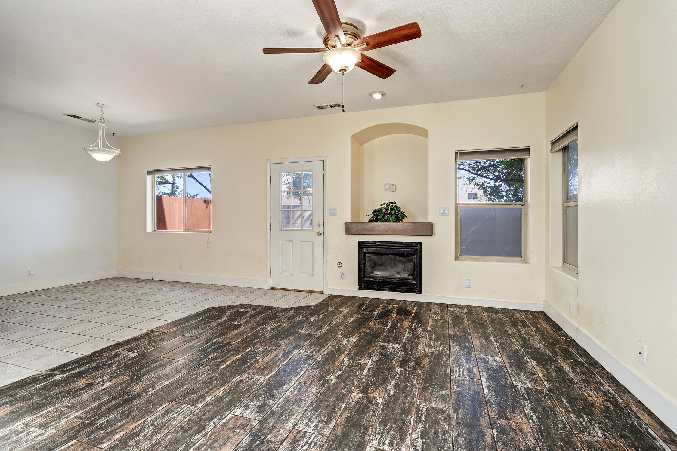 5209 Sugarbear Court