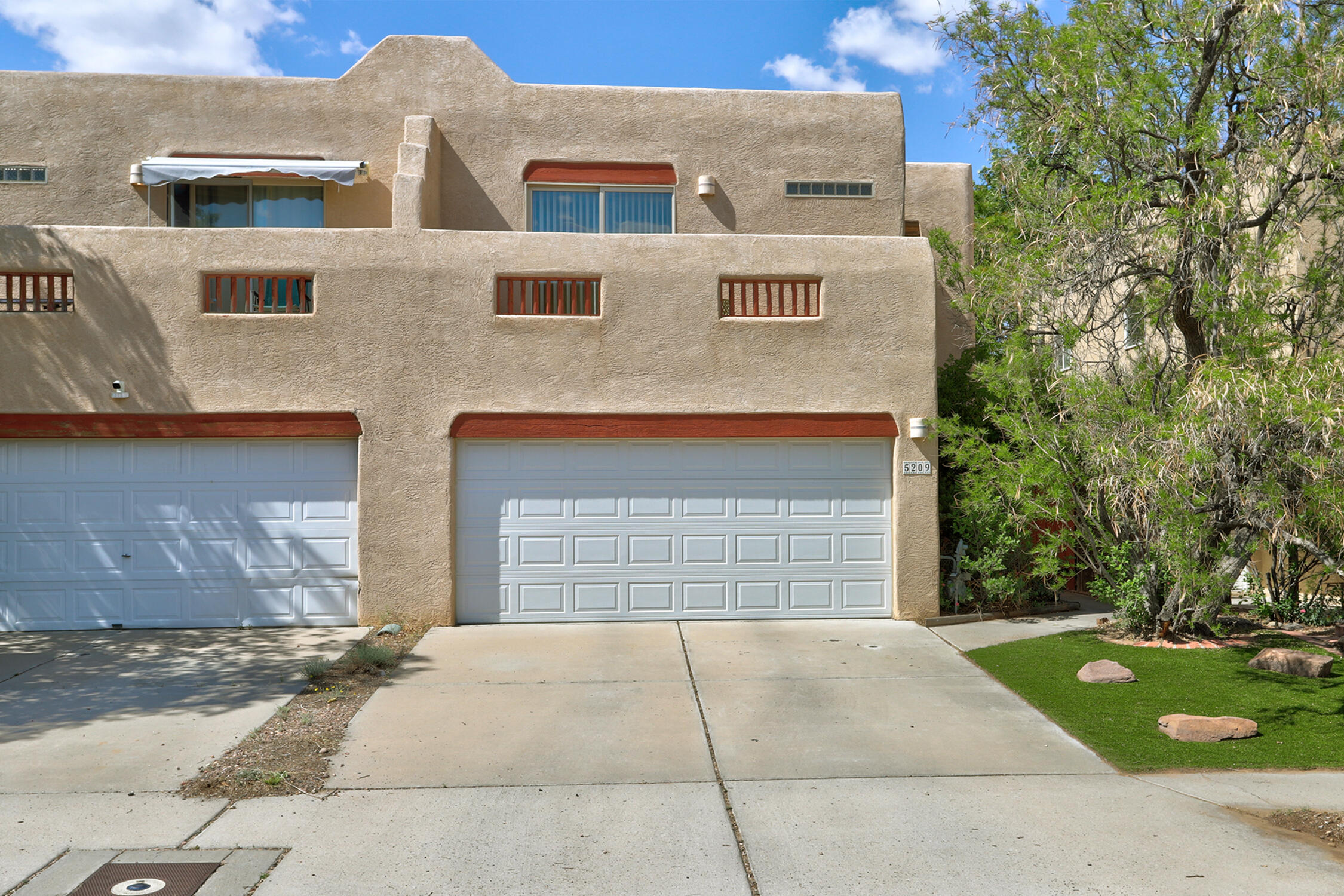 5209 Sugarbear Court