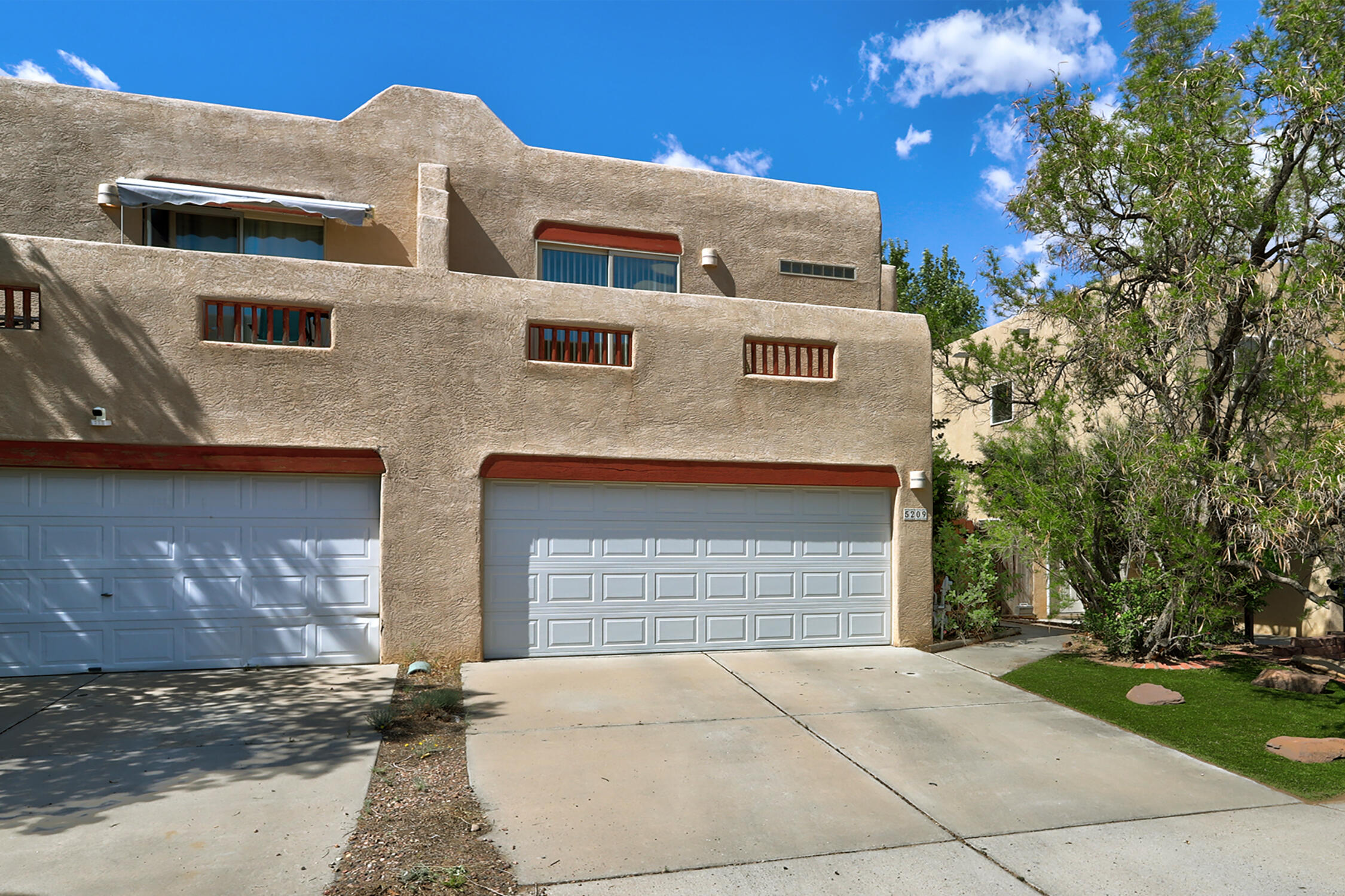 5209 Sugarbear Court