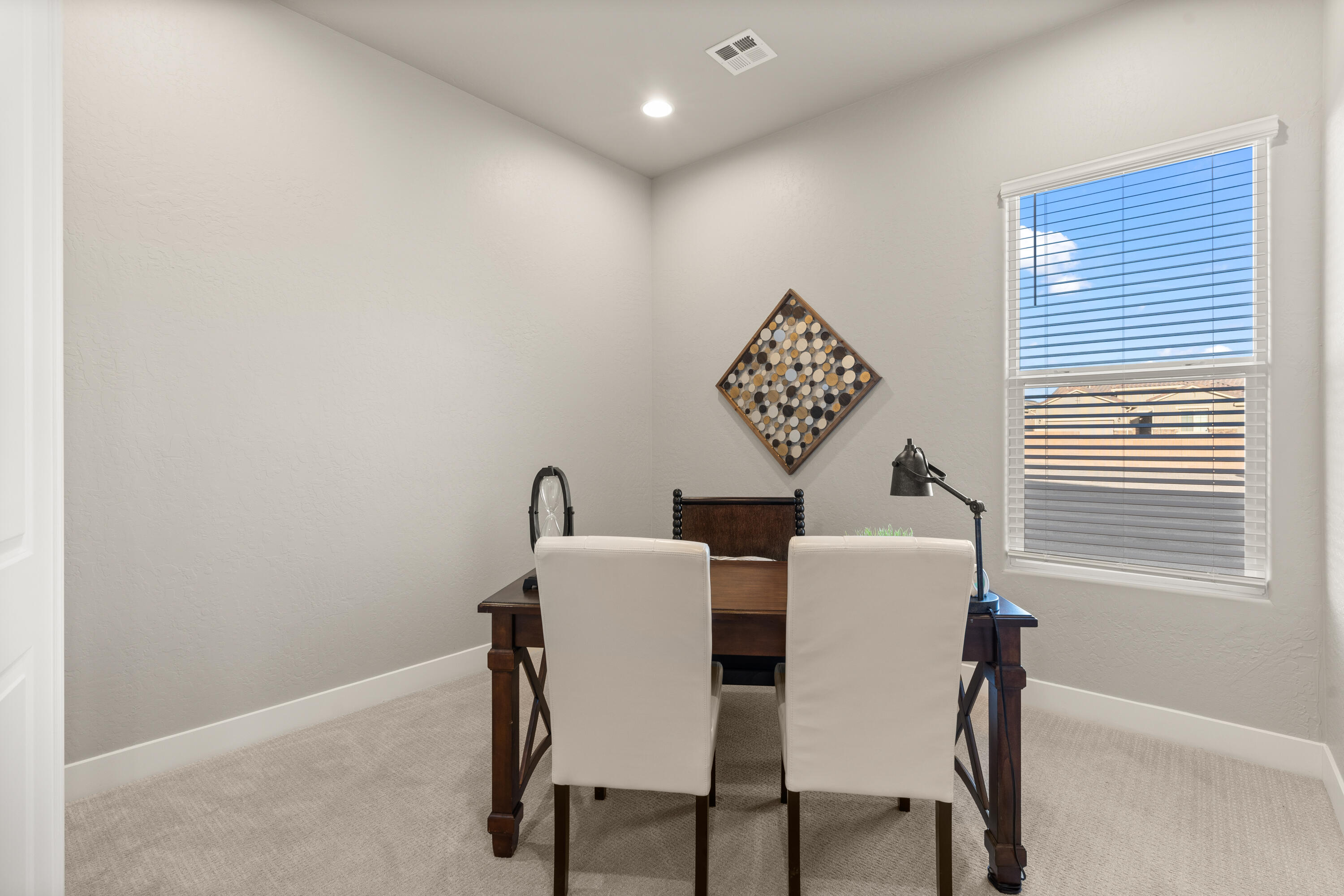 4412 George Loop NE