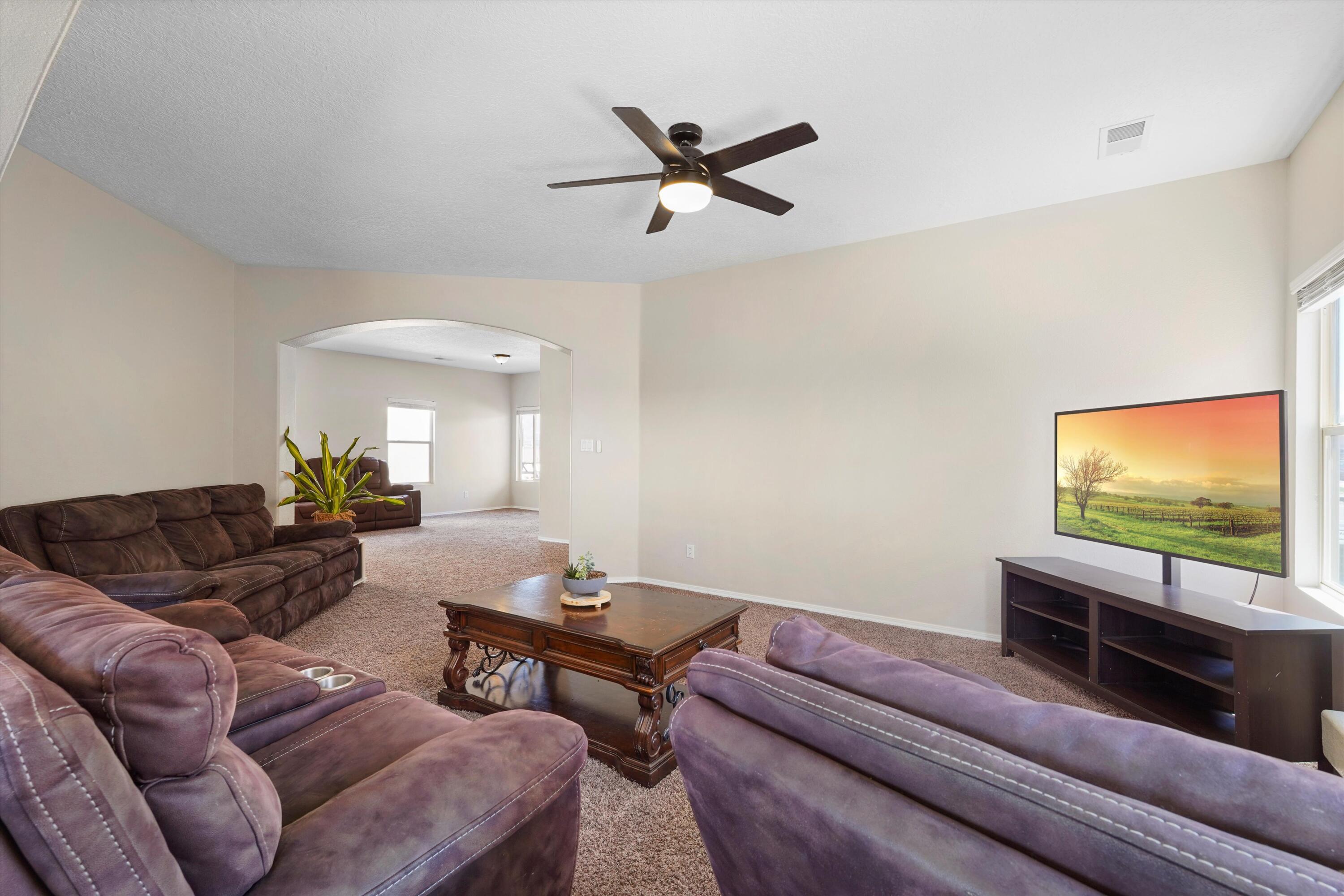 3129 COCHITI Street NE