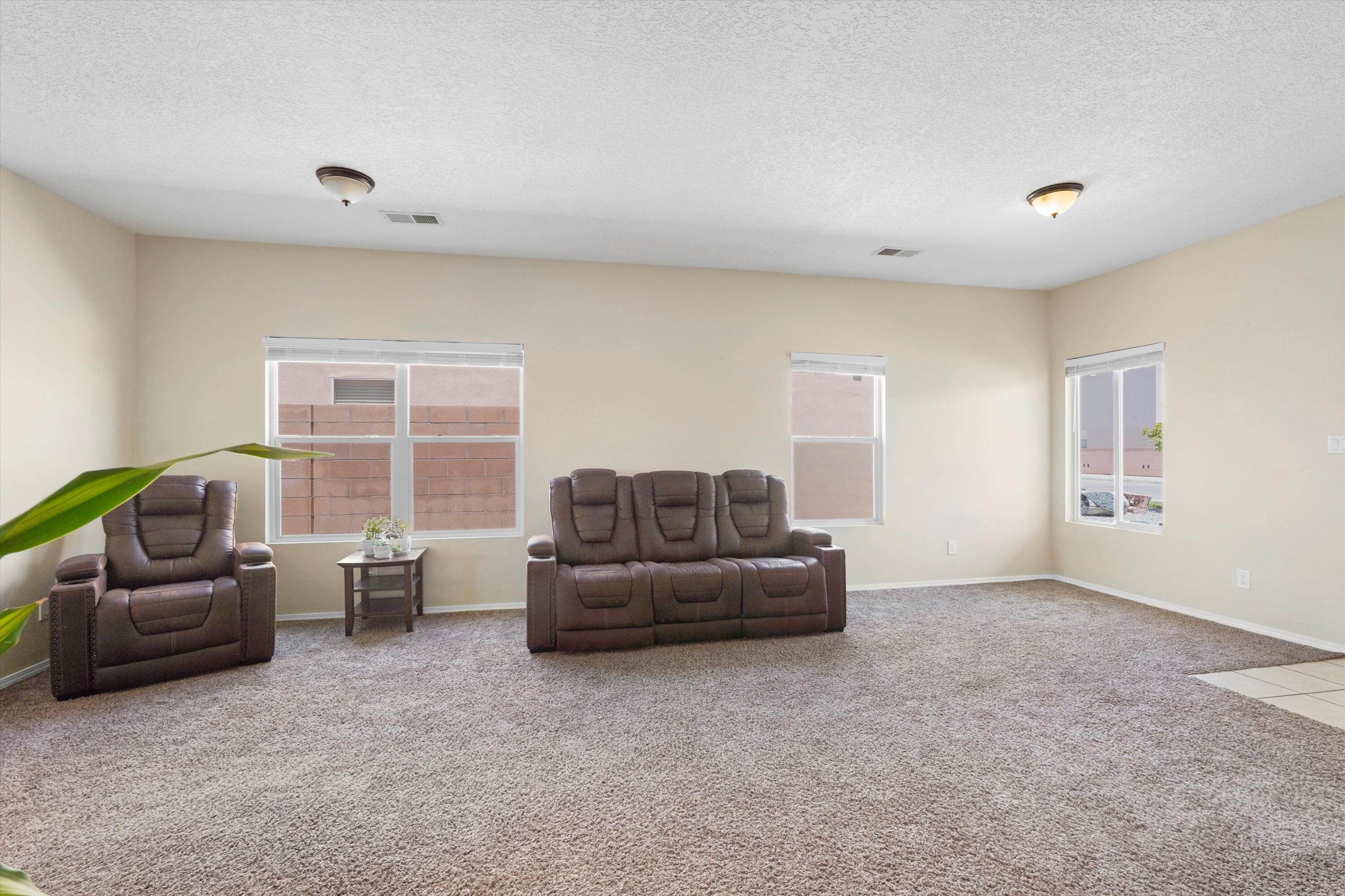 3129 COCHITI Street NE