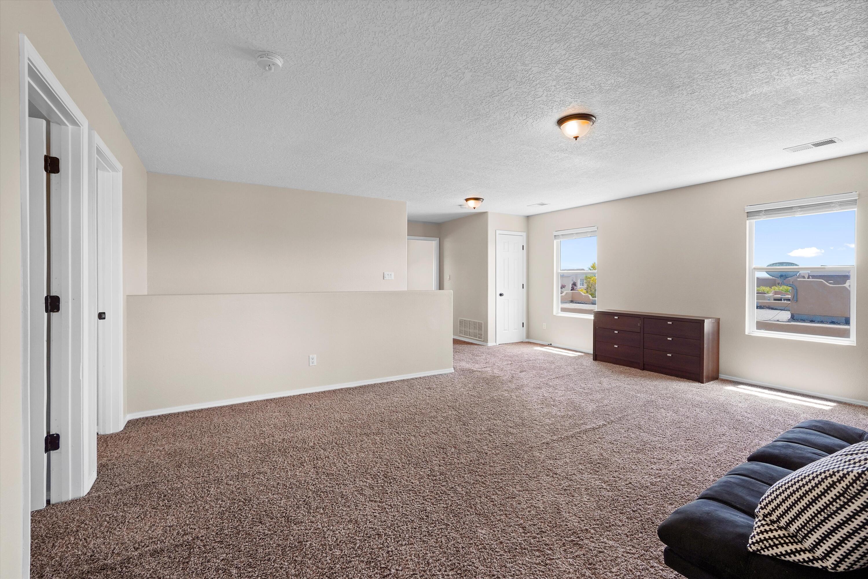 3129 COCHITI Street NE