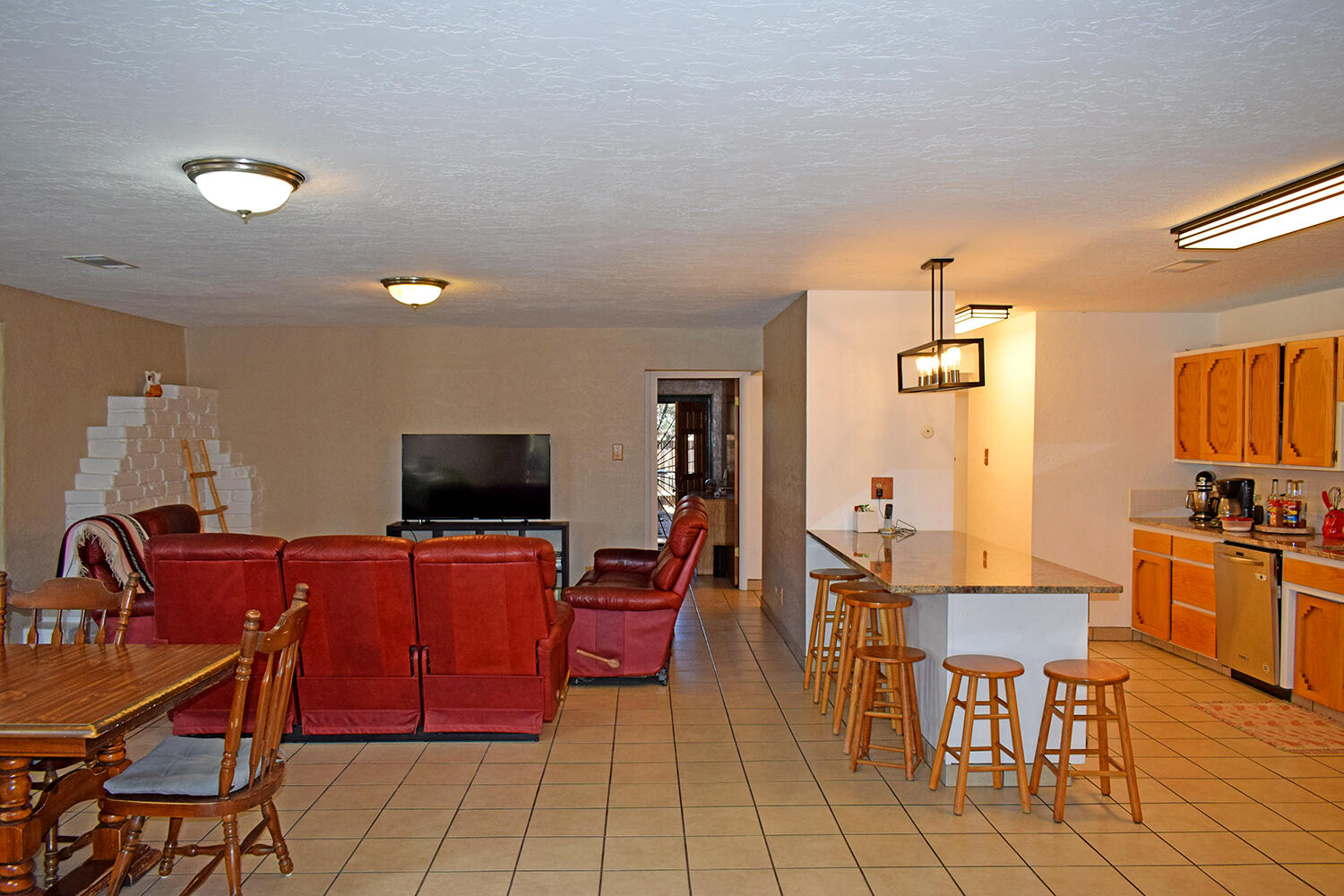 6 ORTEGA Road