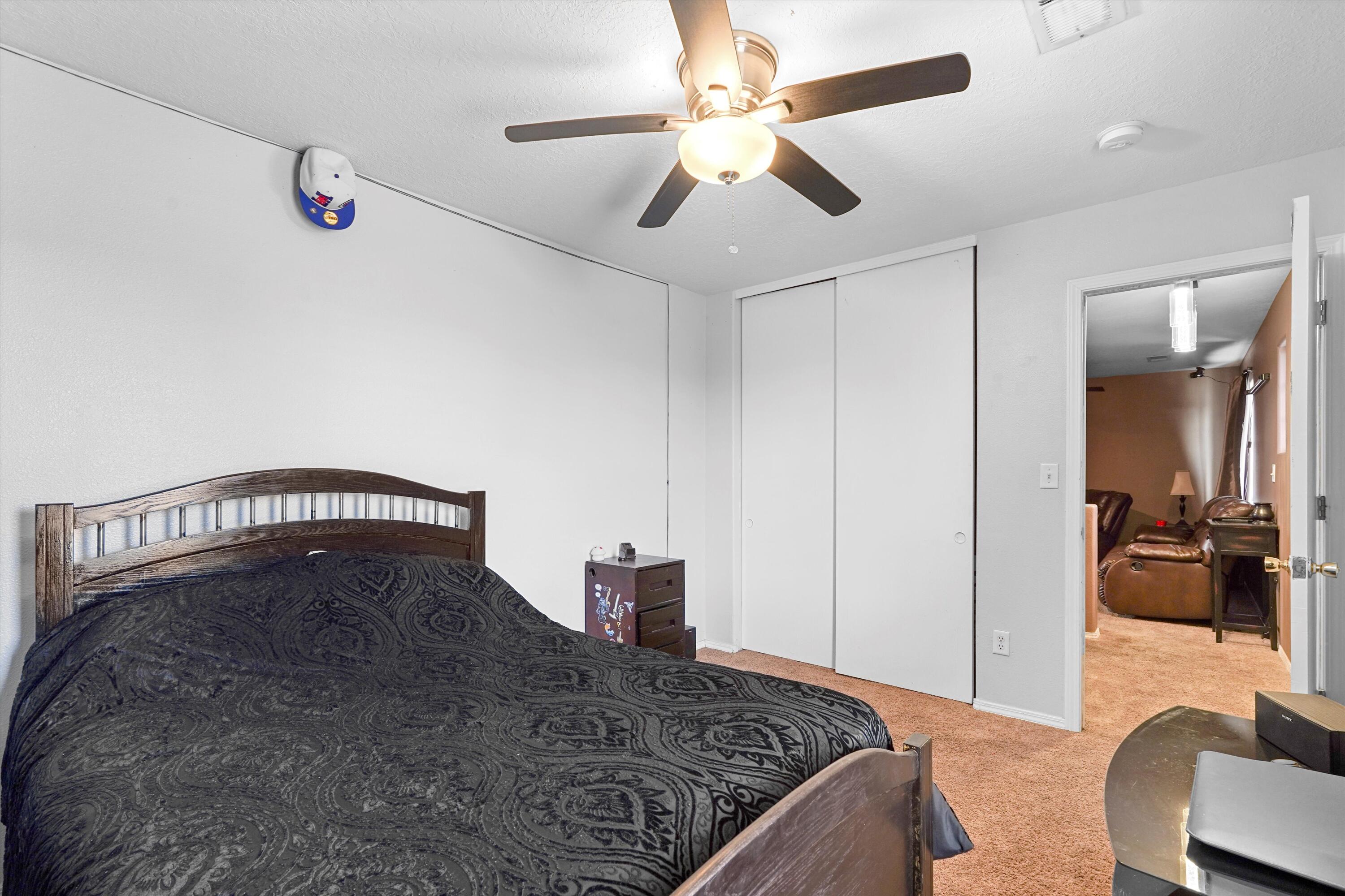 656 COTTONTAIL Street SW