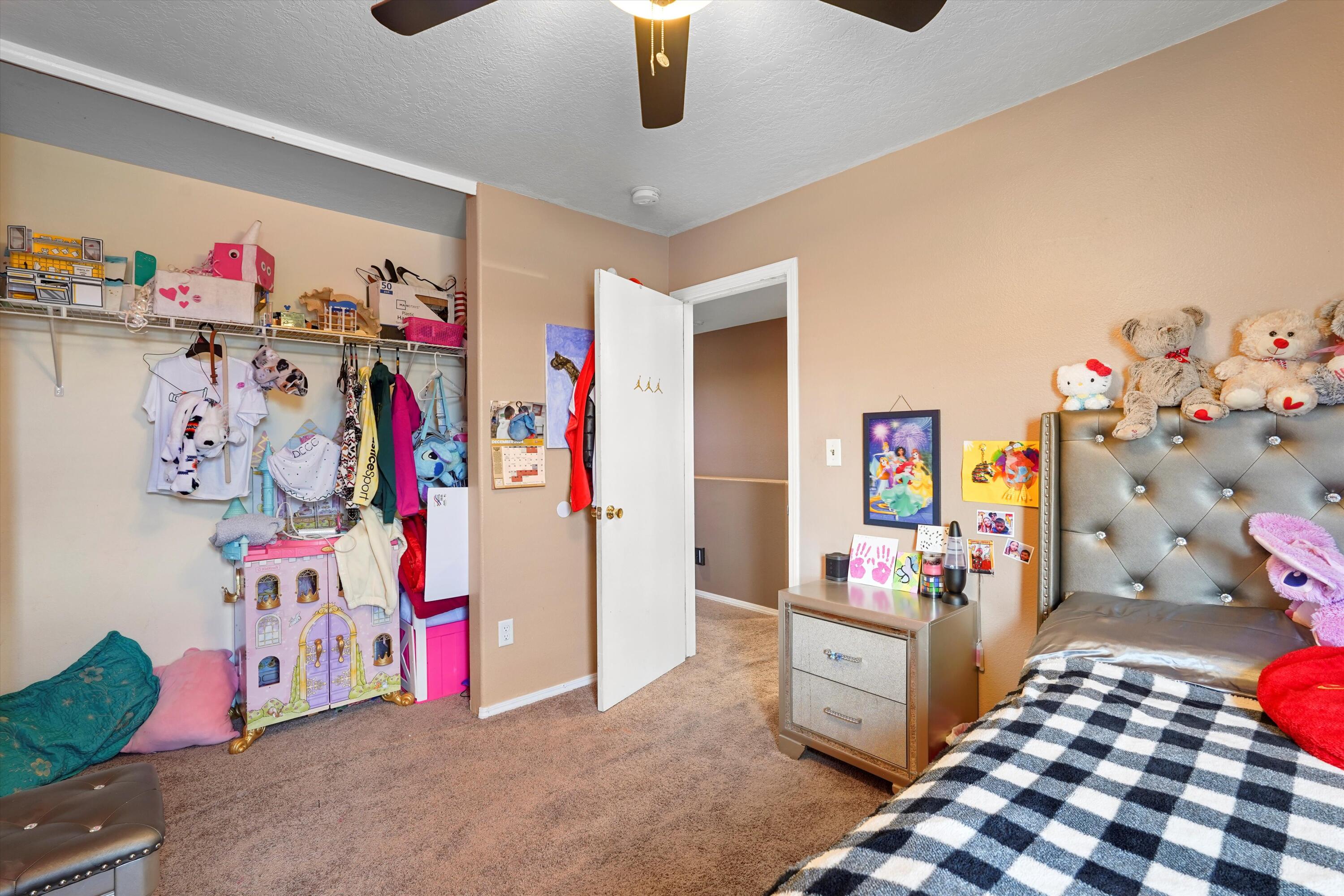 656 COTTONTAIL Street SW