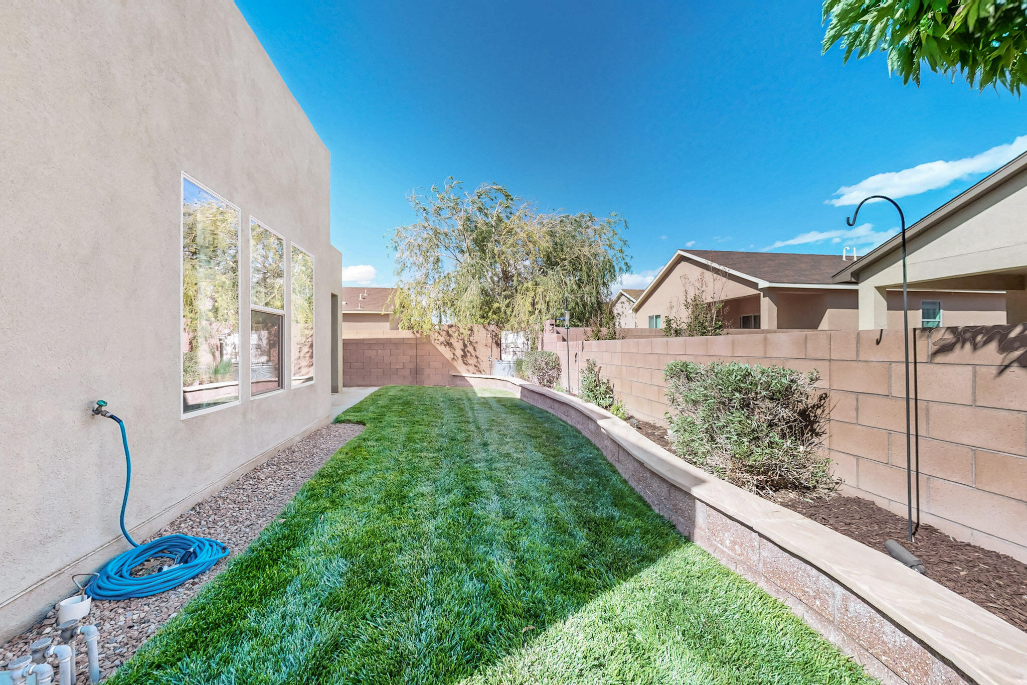 10812 DEL CARMEN Street NW