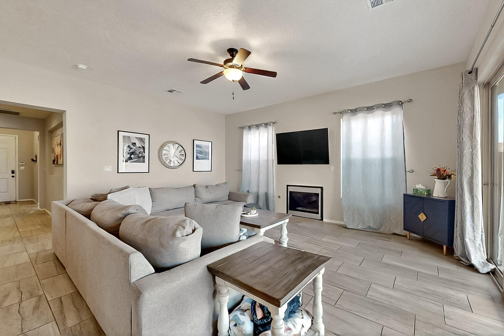 10812 DEL CARMEN Street NW