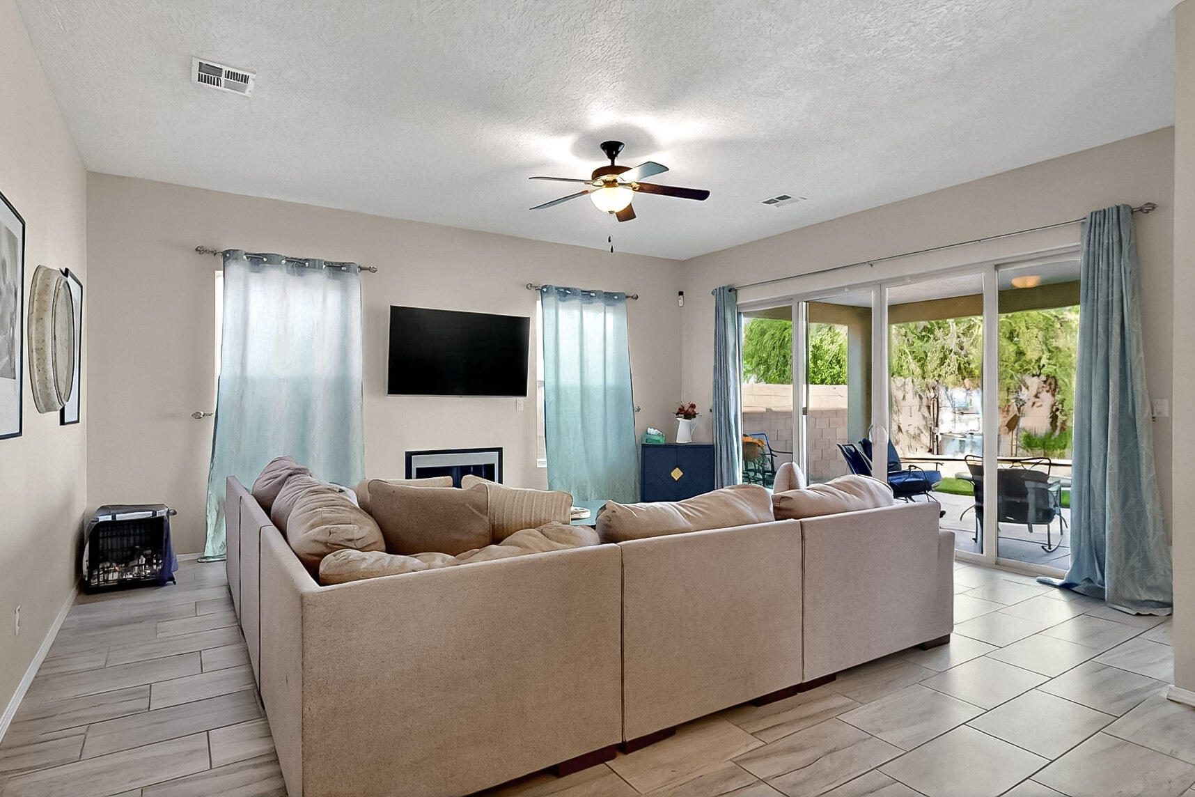 10812 DEL CARMEN Street NW