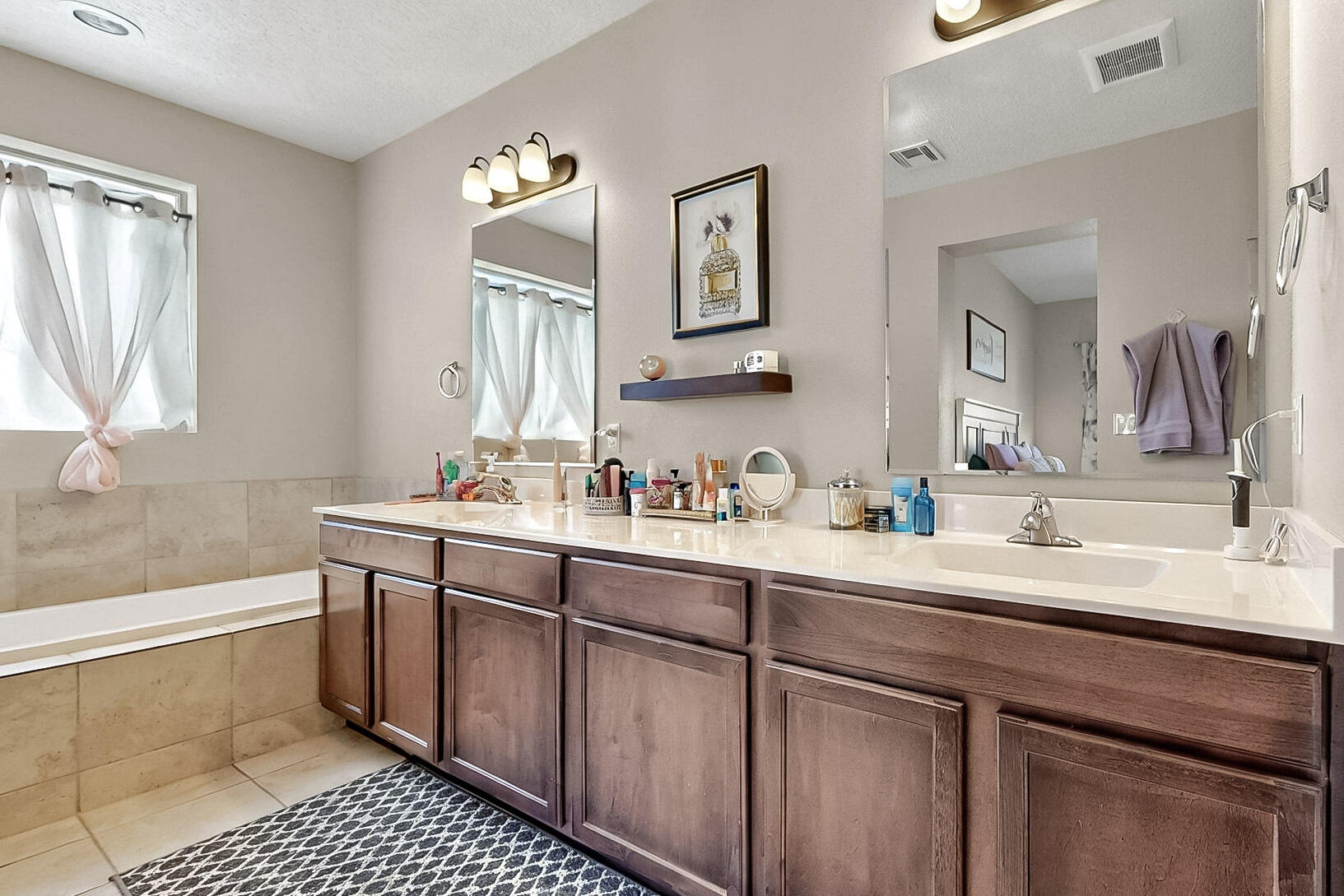 10812 DEL CARMEN Street NW