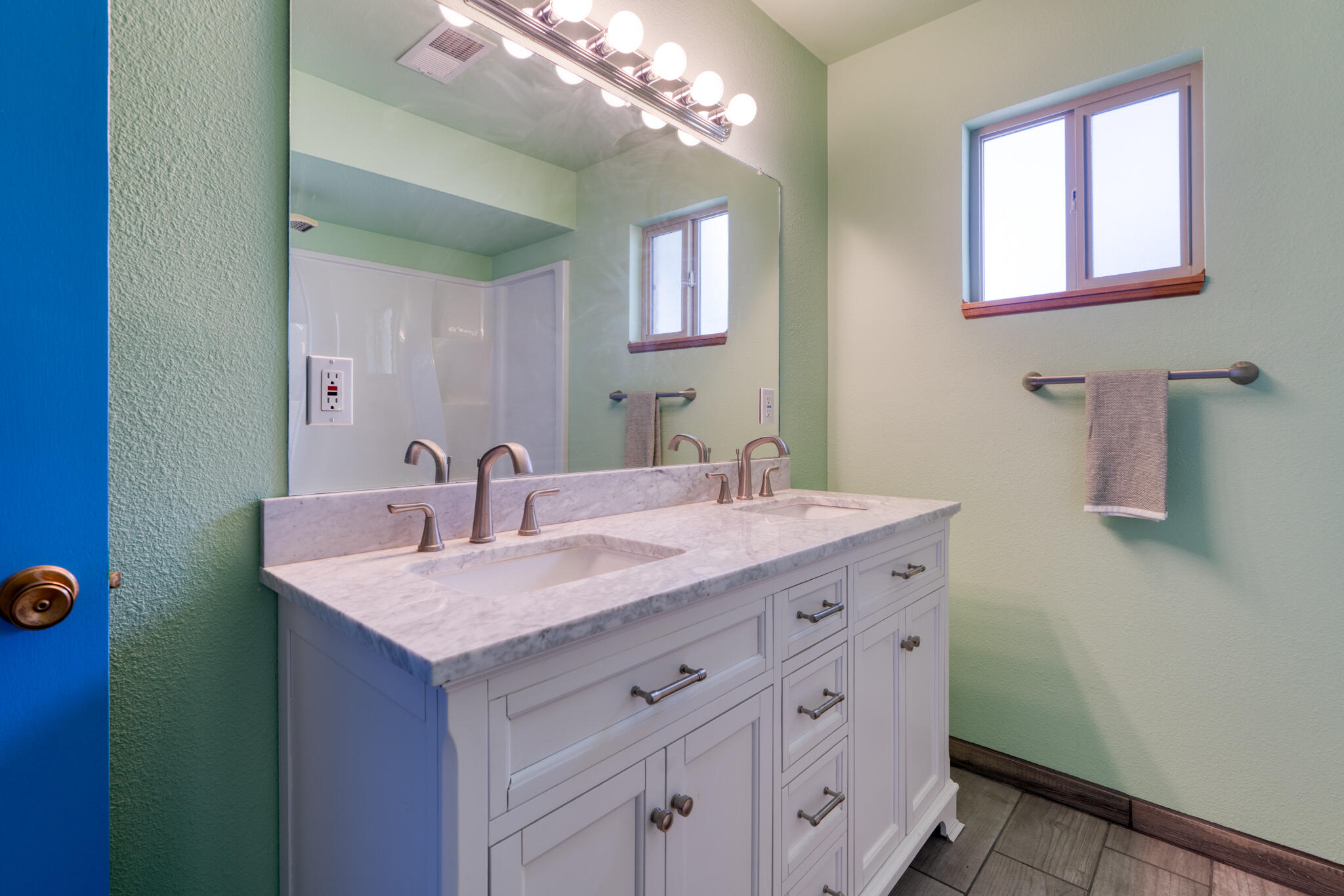 508 LAS MARIAS Drive SE