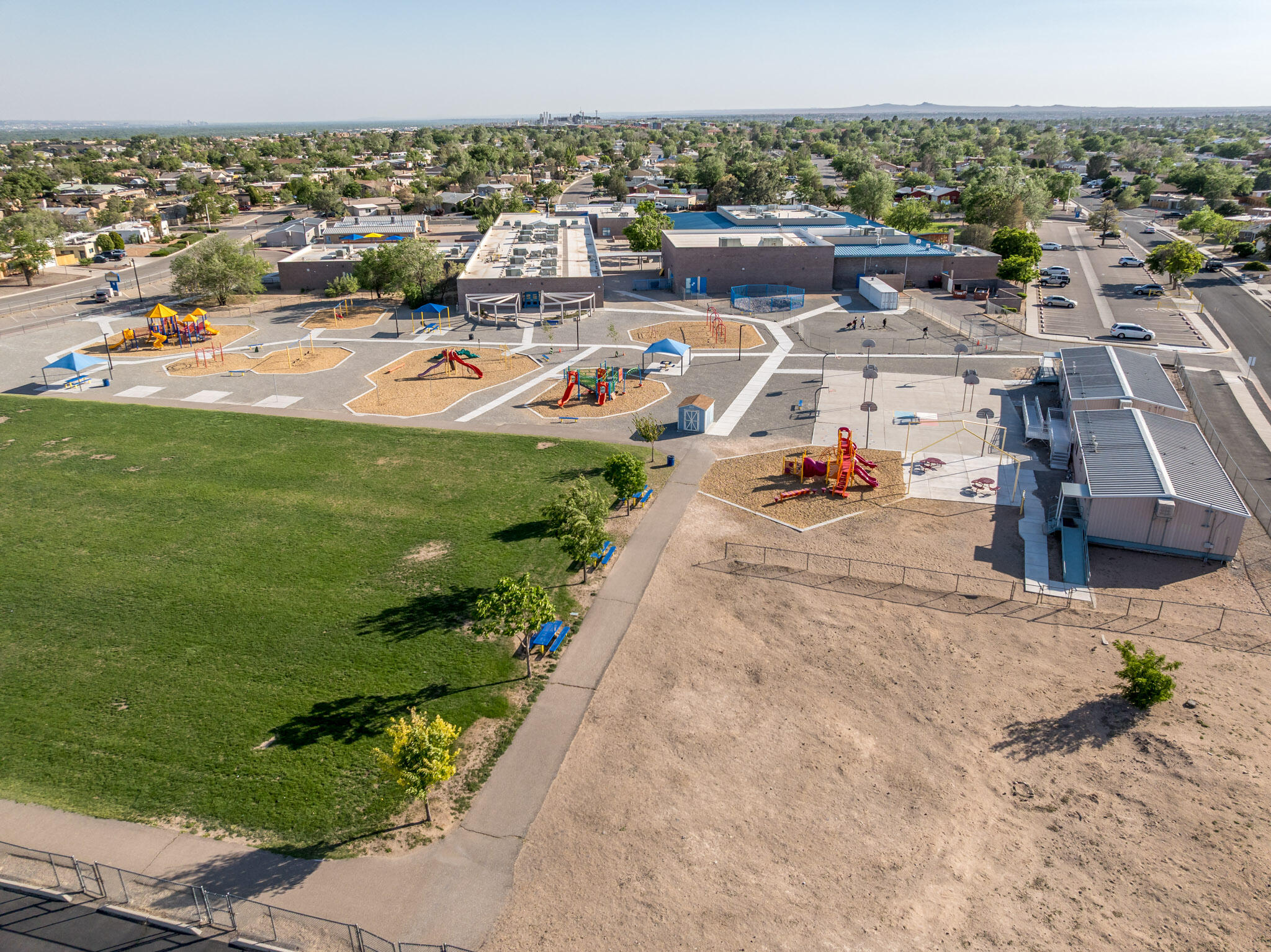 508 LAS MARIAS Drive SE