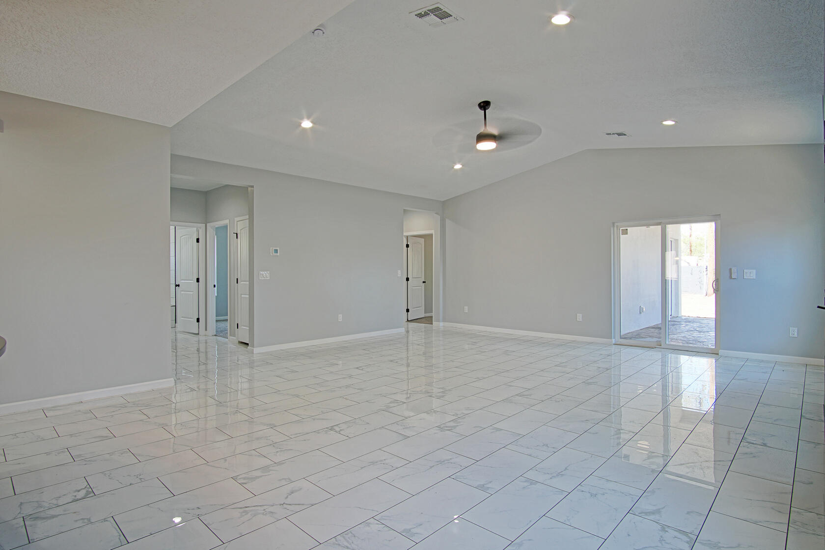 1225 VILLA ROSIE Court SW