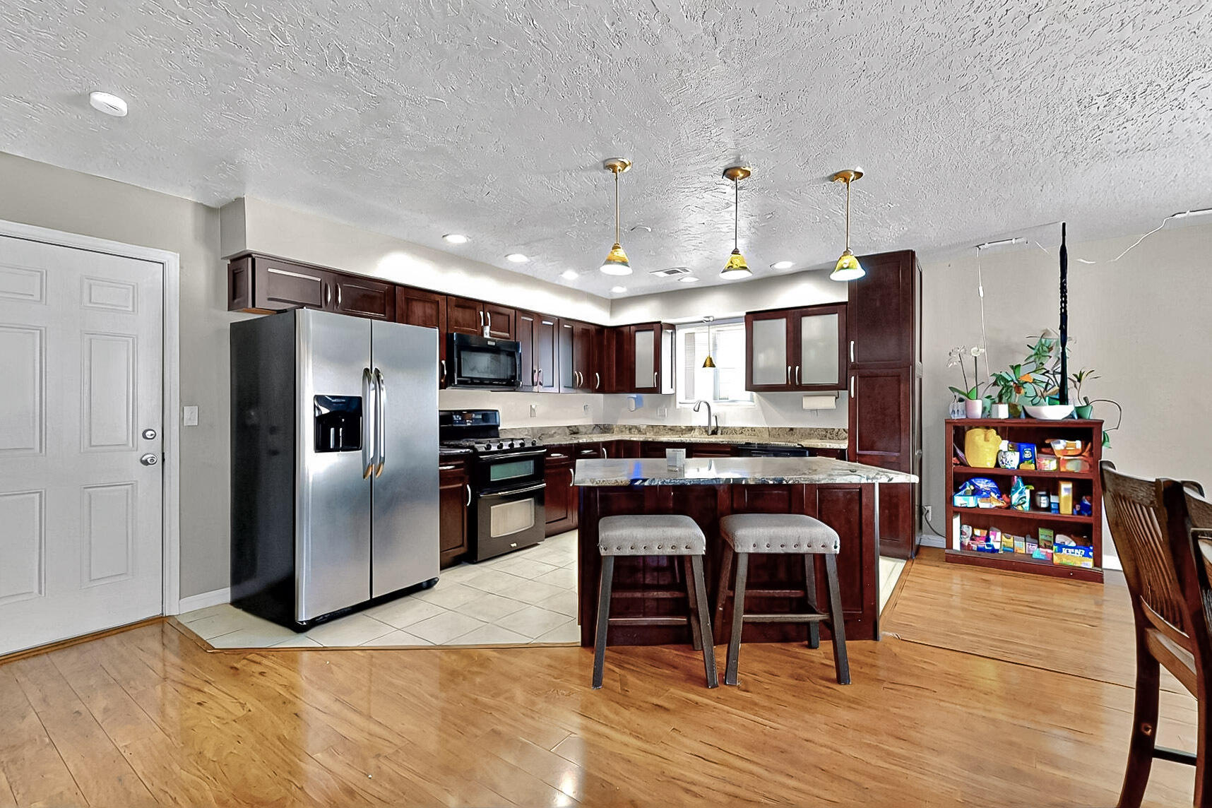 1905 Clearwater Loop NE