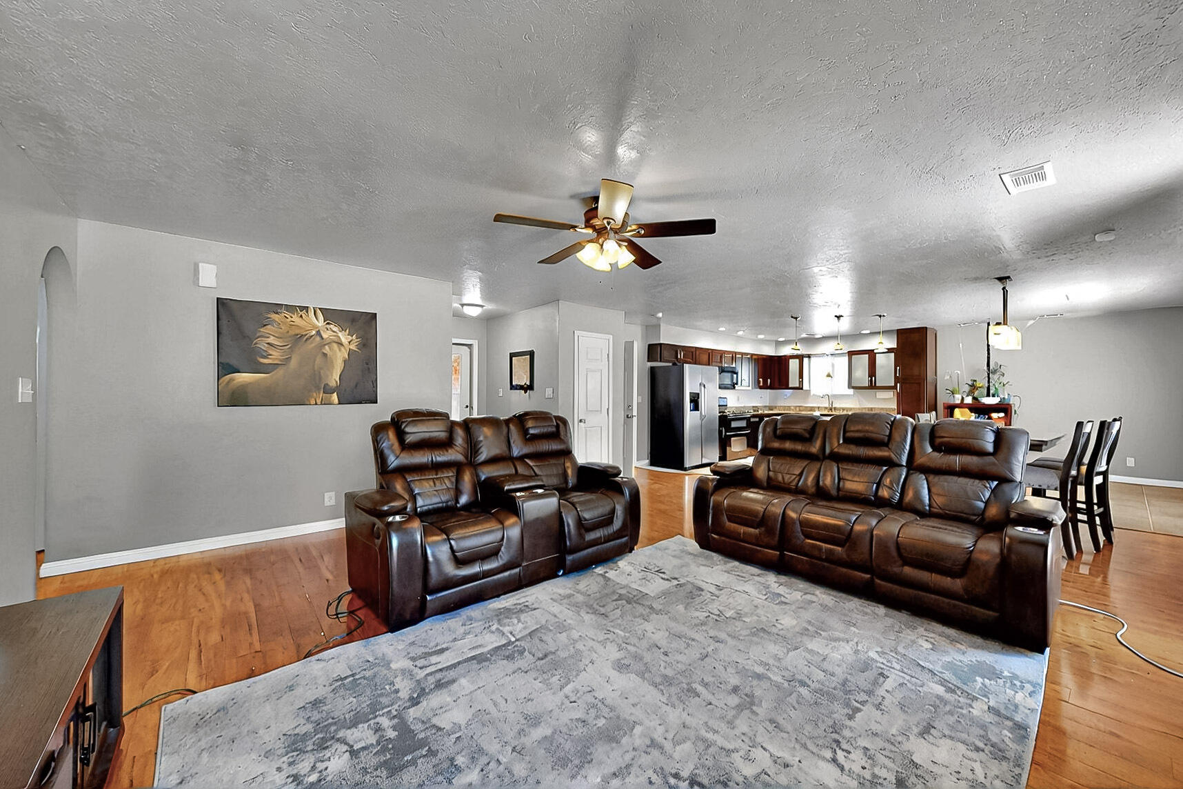 1905 Clearwater Loop NE