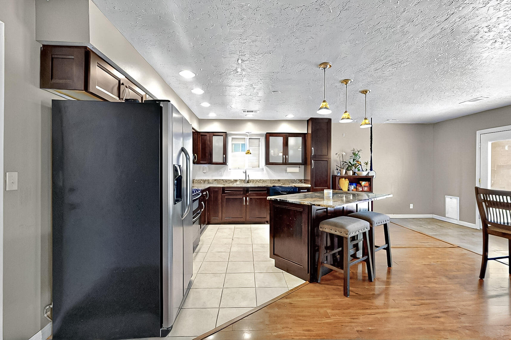 1905 Clearwater Loop NE