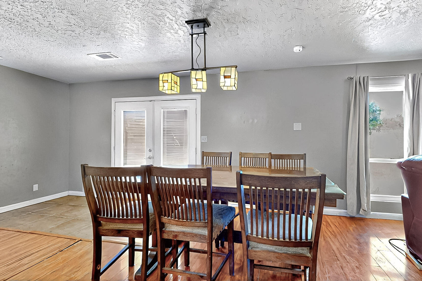 1905 Clearwater Loop NE