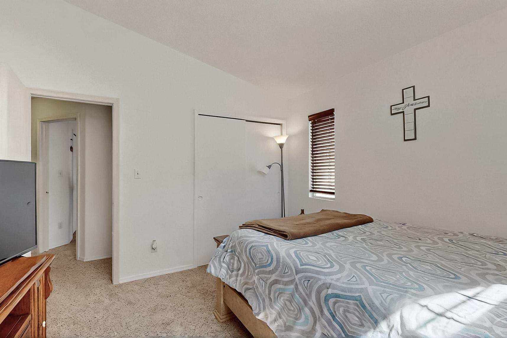 9109 NUEVA SEVILLA Street NW