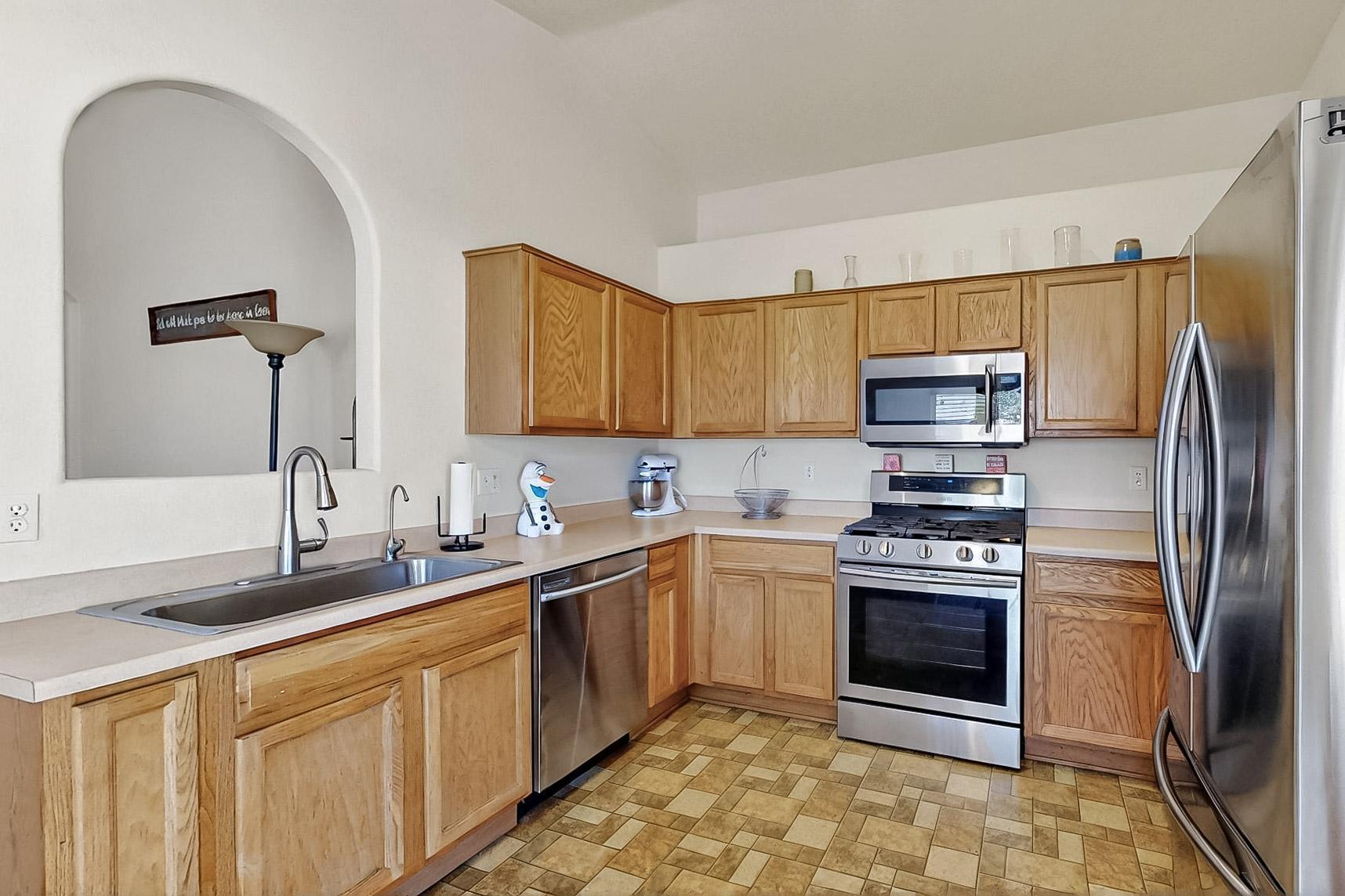 9109 NUEVA SEVILLA Street NW