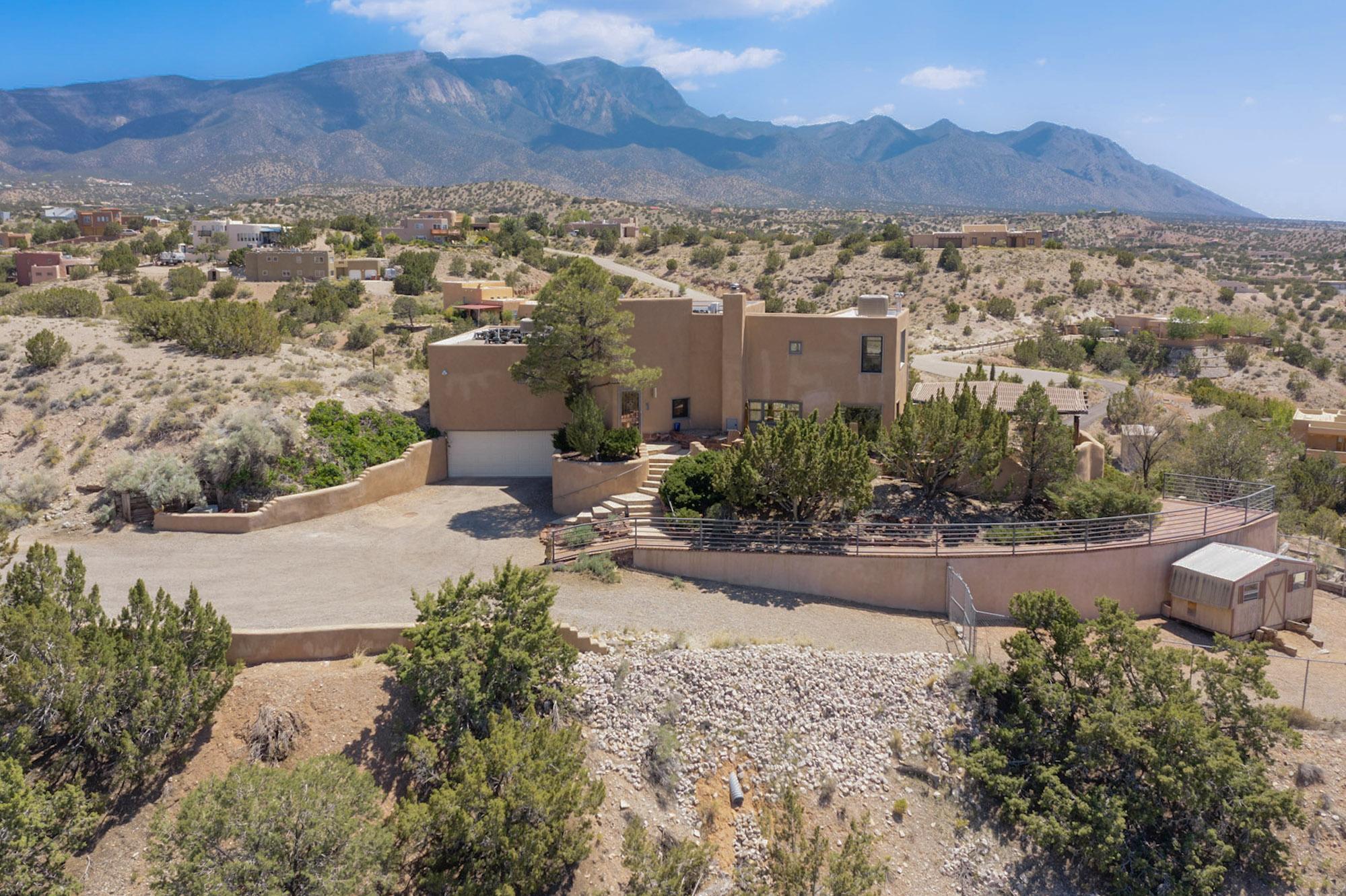 52 TEJON CANON Road