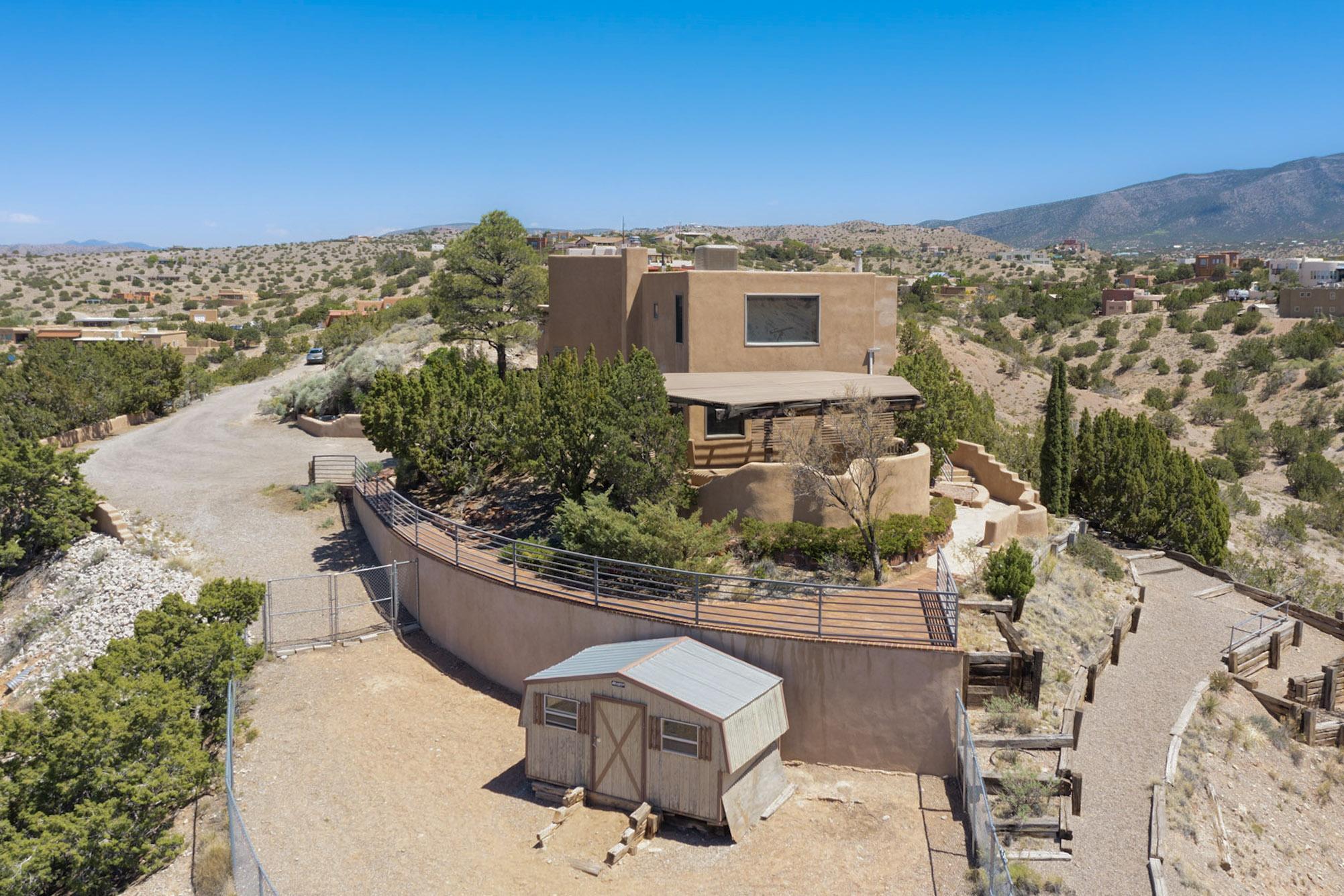 52 TEJON CANON Road