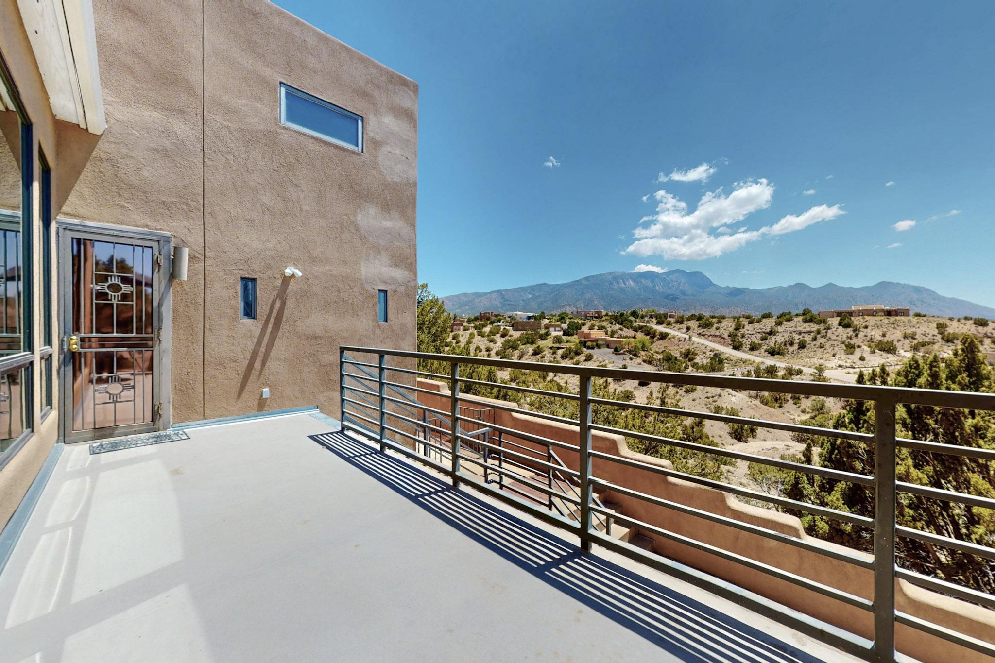 52 TEJON CANON Road
