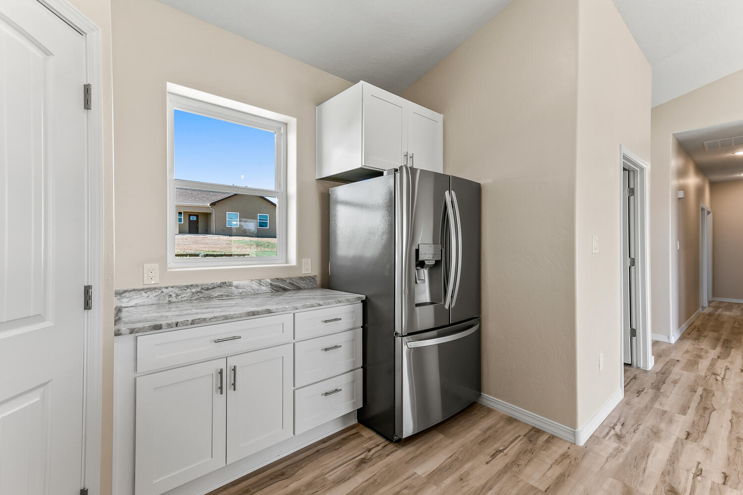 6 ROMANO RAY Court