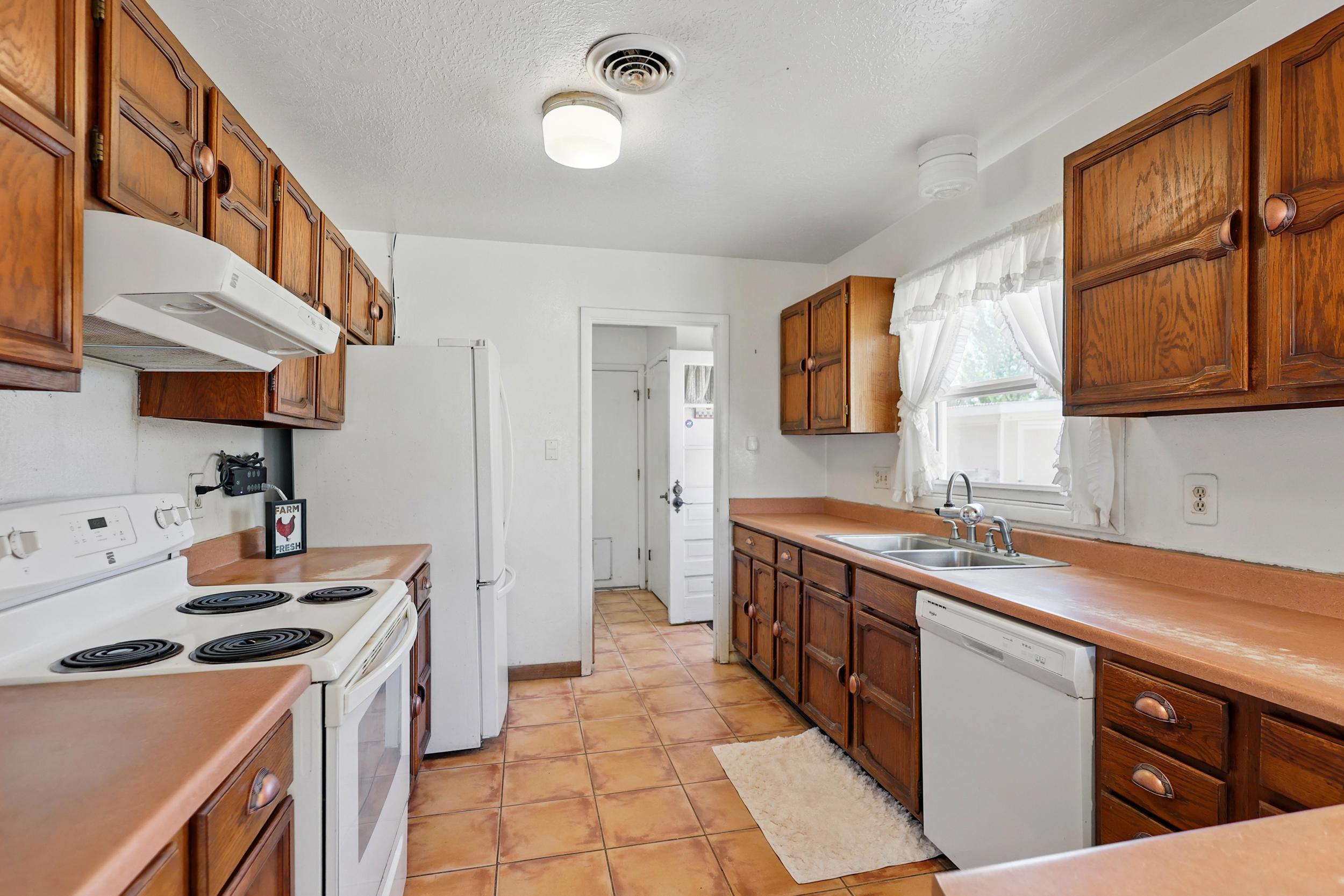 1595 W BOSQUE Loop