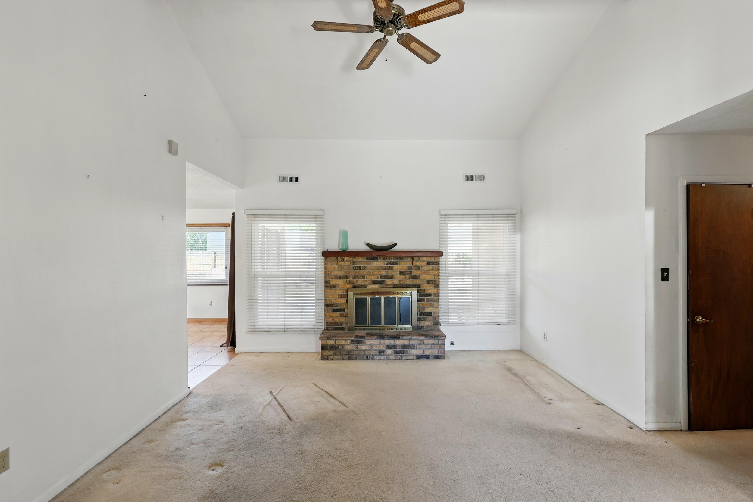 1595 W BOSQUE Loop
