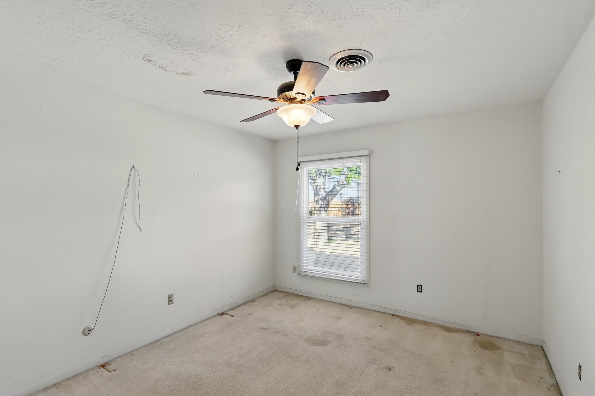1595 W BOSQUE Loop