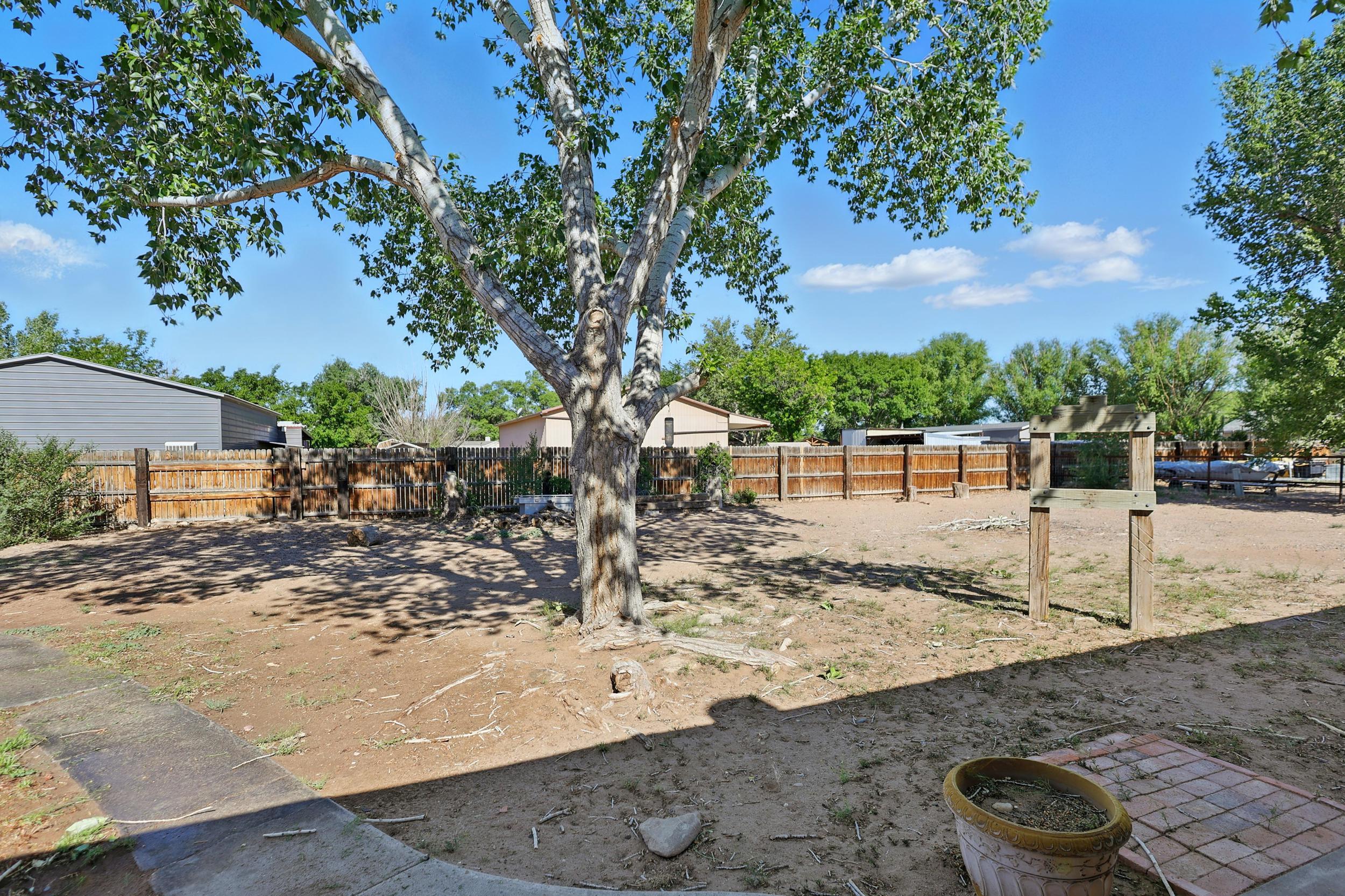 1595 W BOSQUE Loop