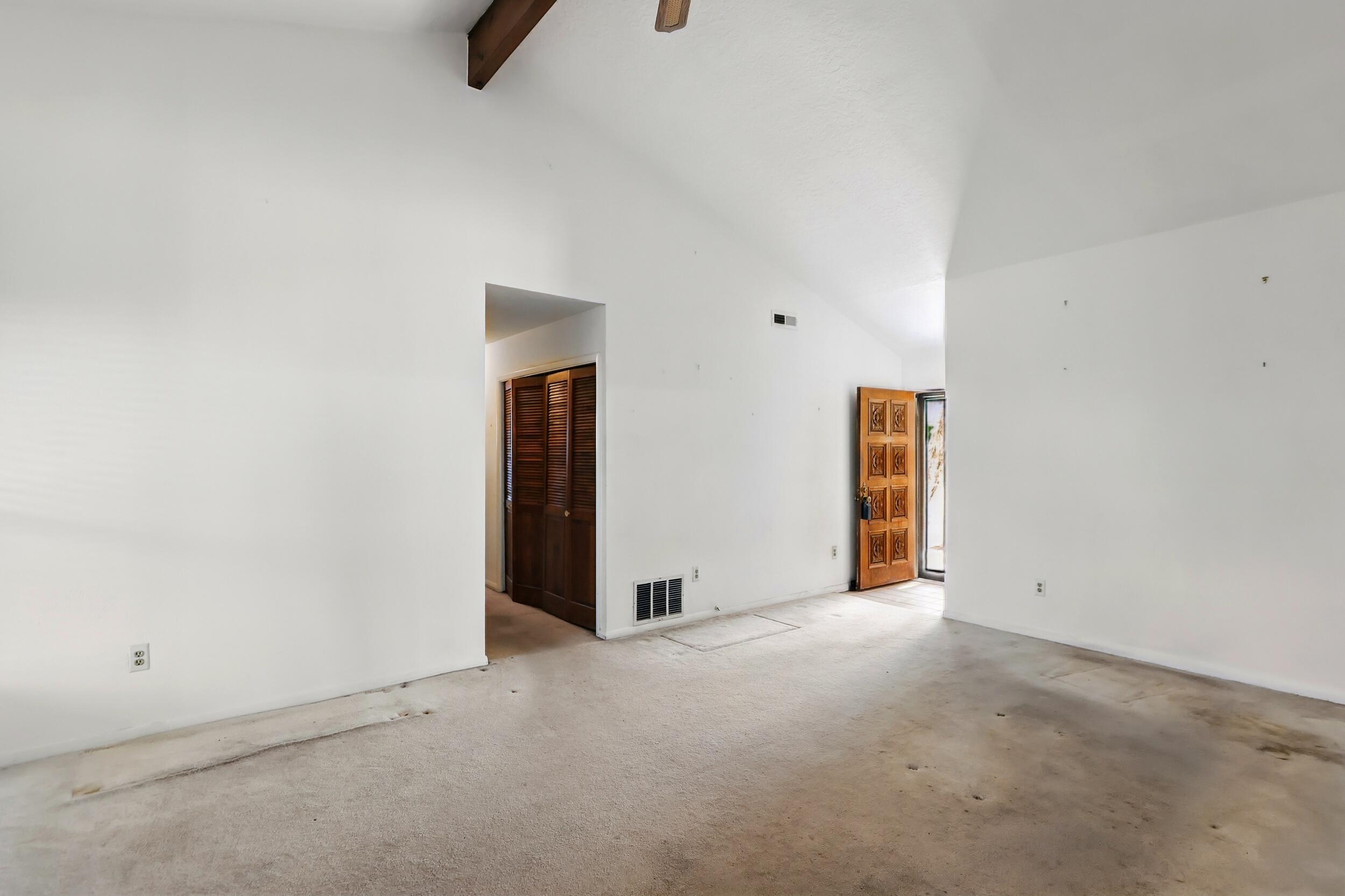 1595 W BOSQUE Loop