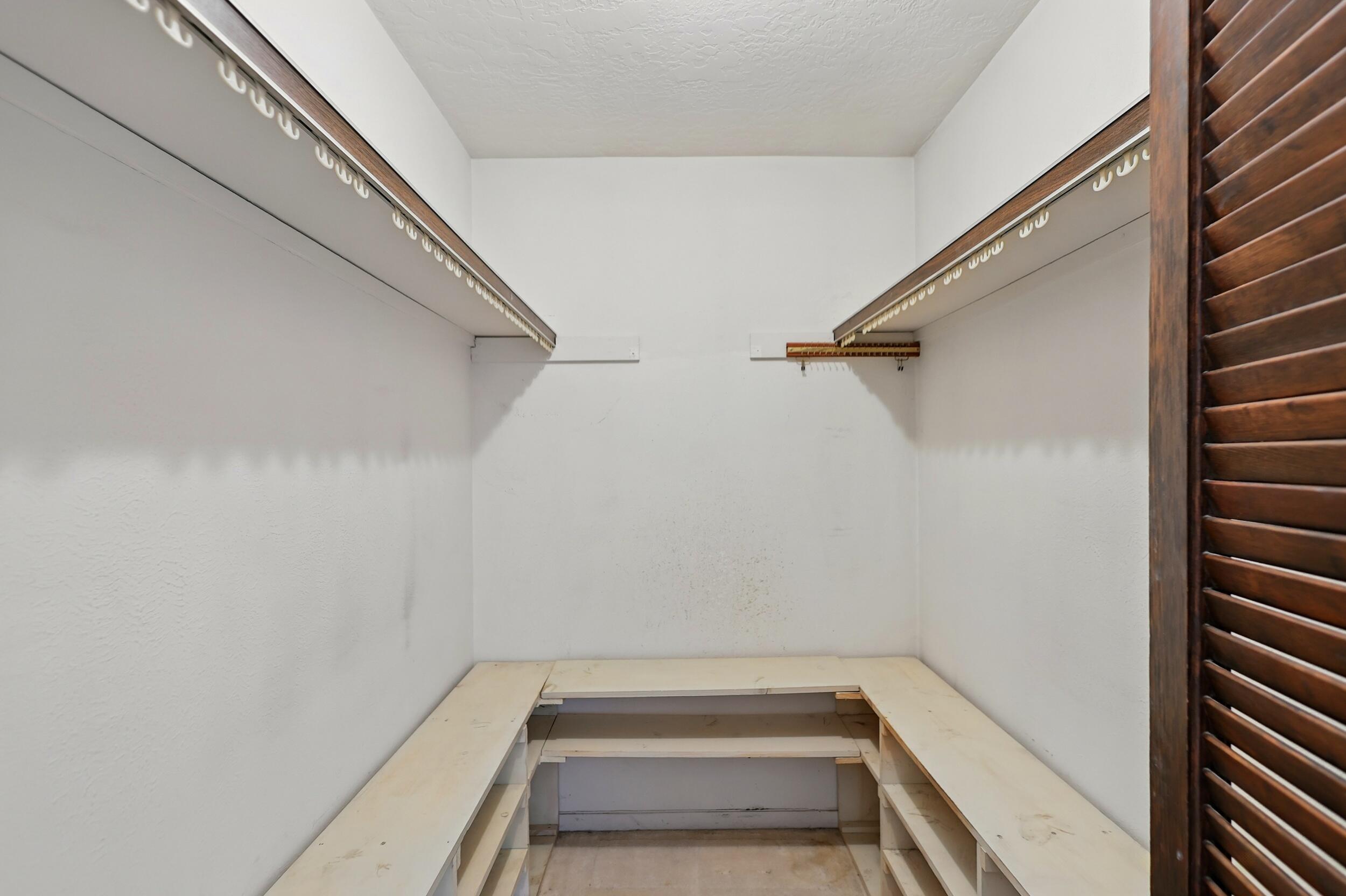 1595 W BOSQUE Loop