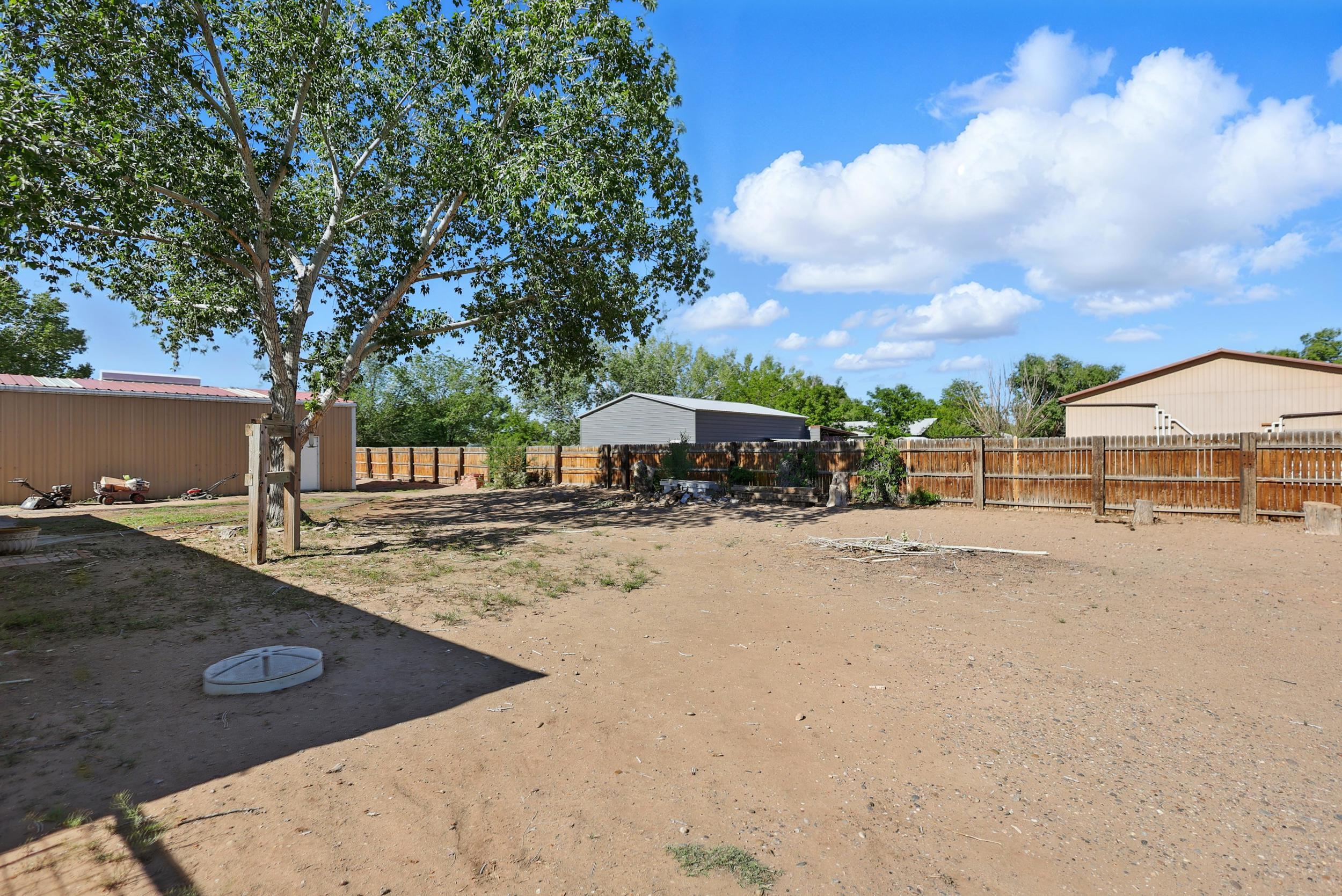 1595 W BOSQUE Loop