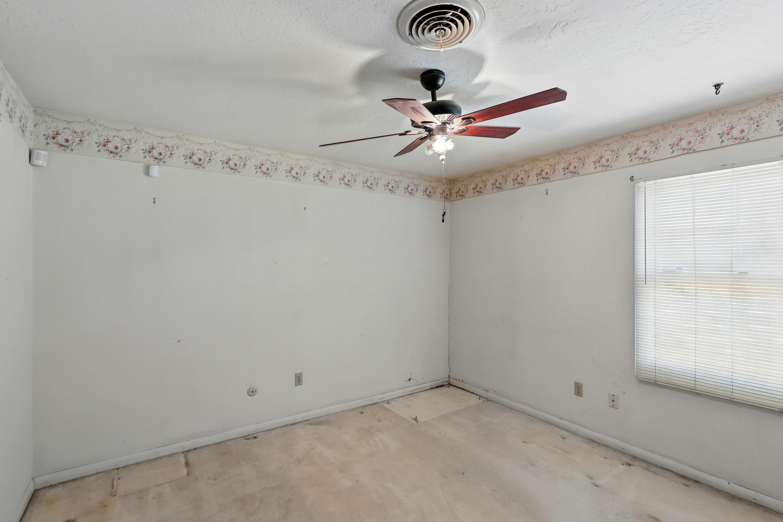 1595 W BOSQUE Loop