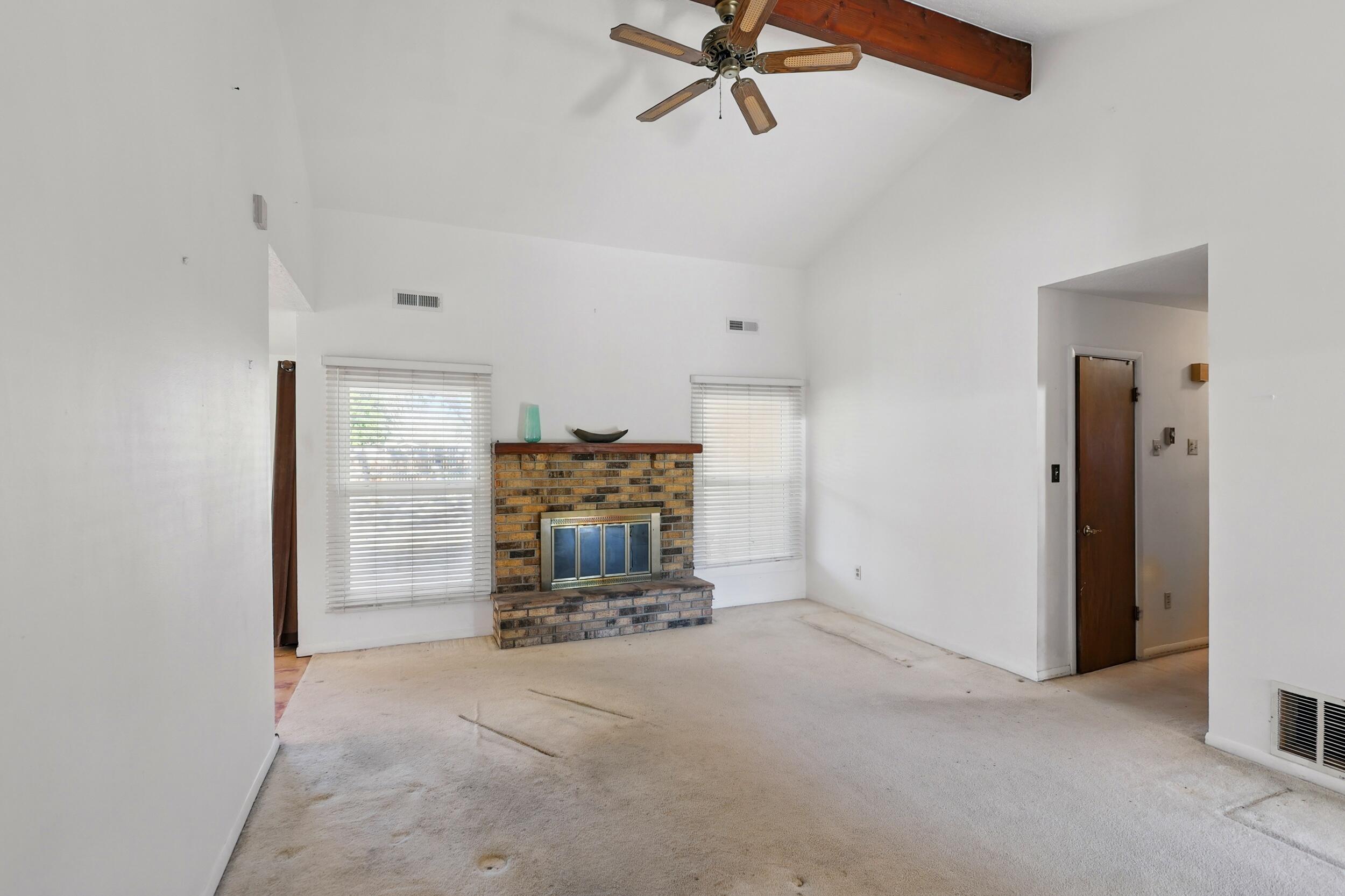1595 W BOSQUE Loop