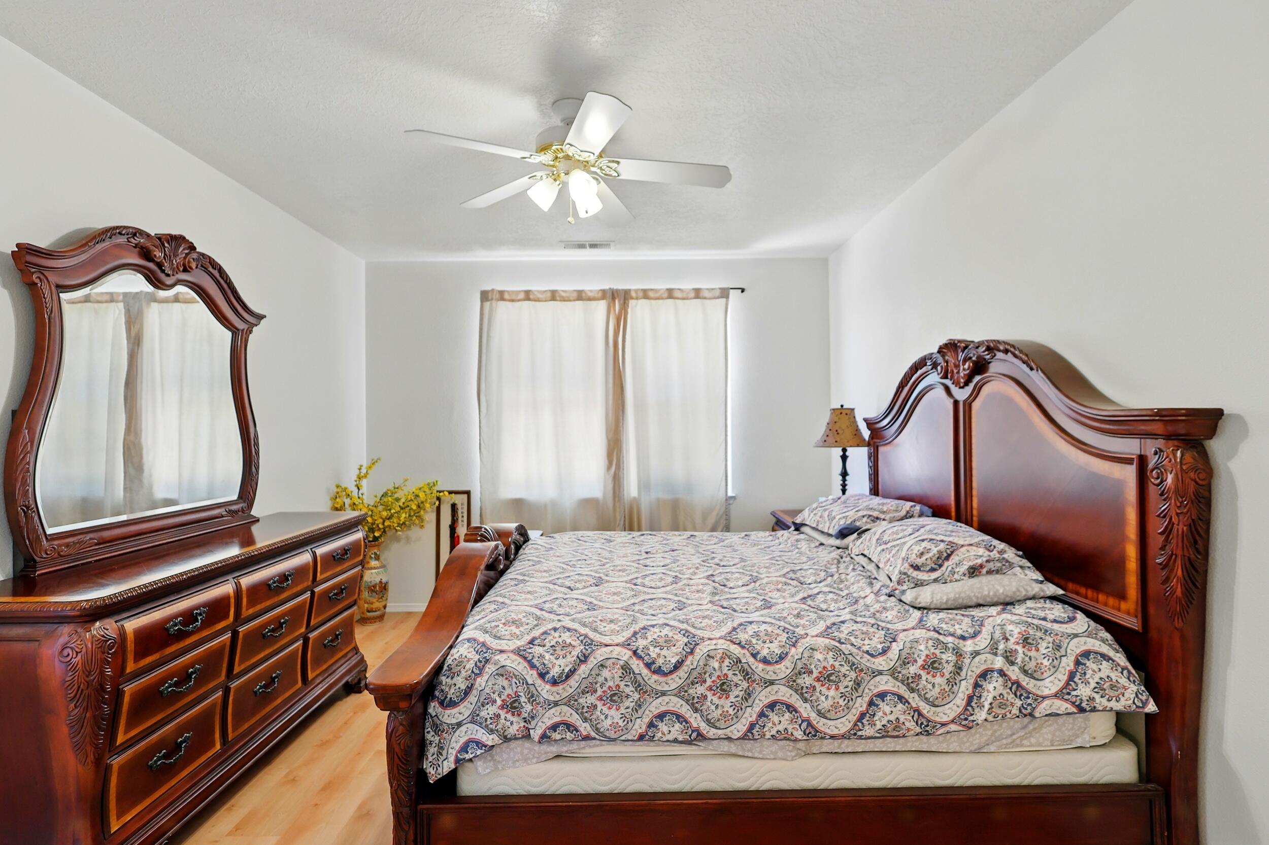 7224 CASCADA Road NW