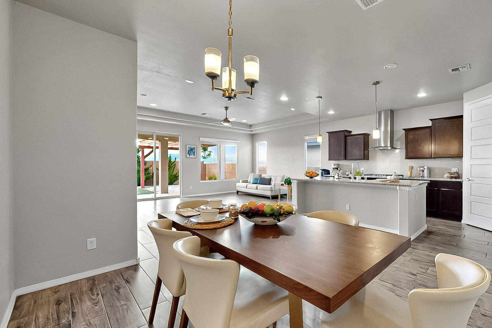 4281 CROWNED EAGLE Loop NE