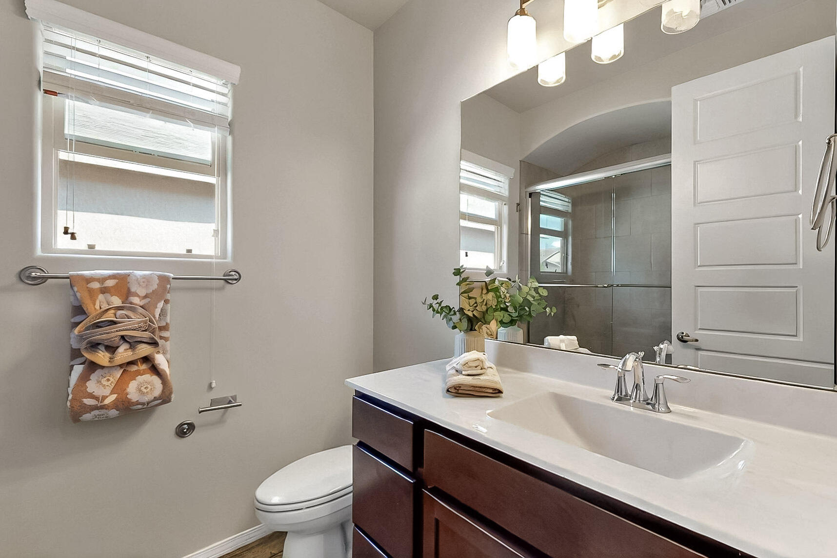 4281 CROWNED EAGLE Loop NE