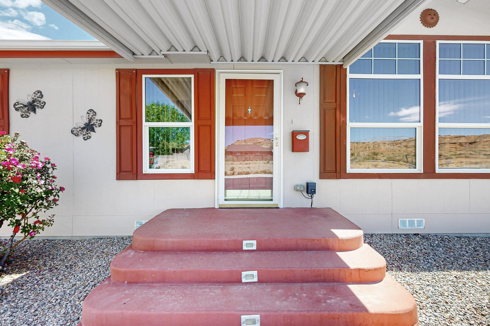 322 SUNRISE BLUFFS Drive