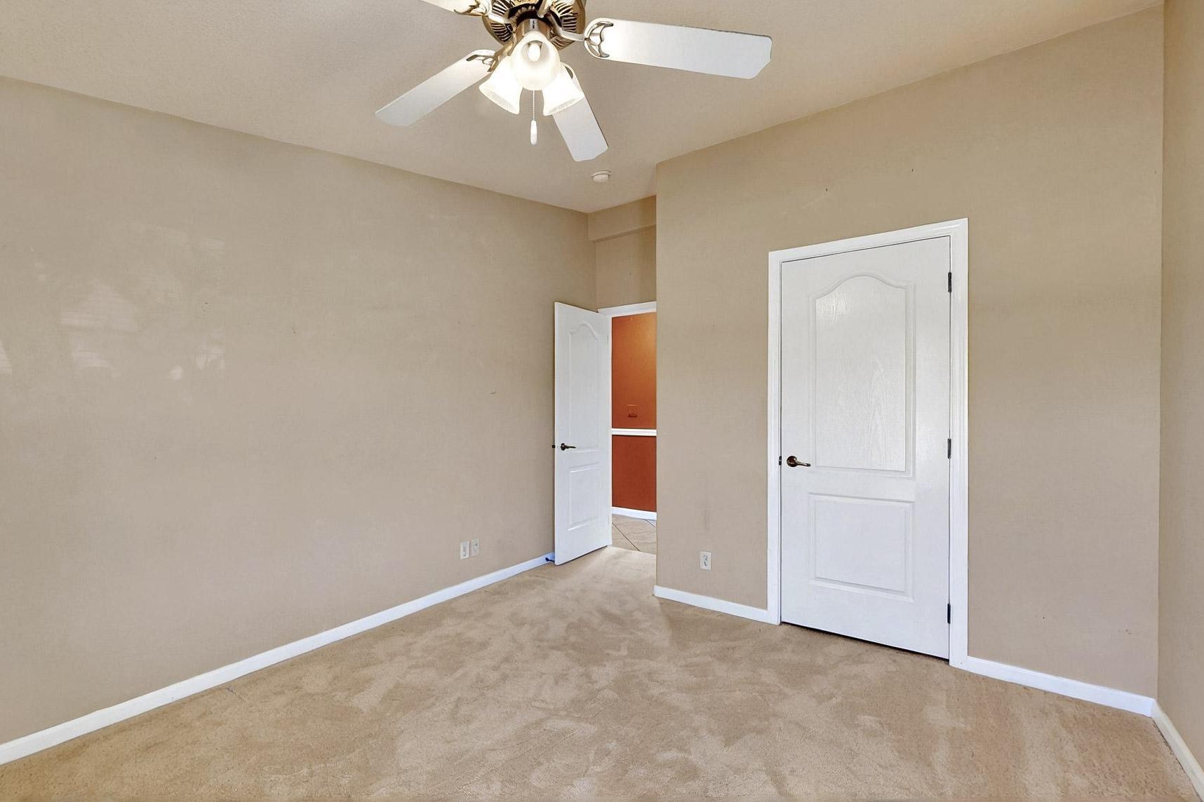 322 SUNRISE BLUFFS Drive
