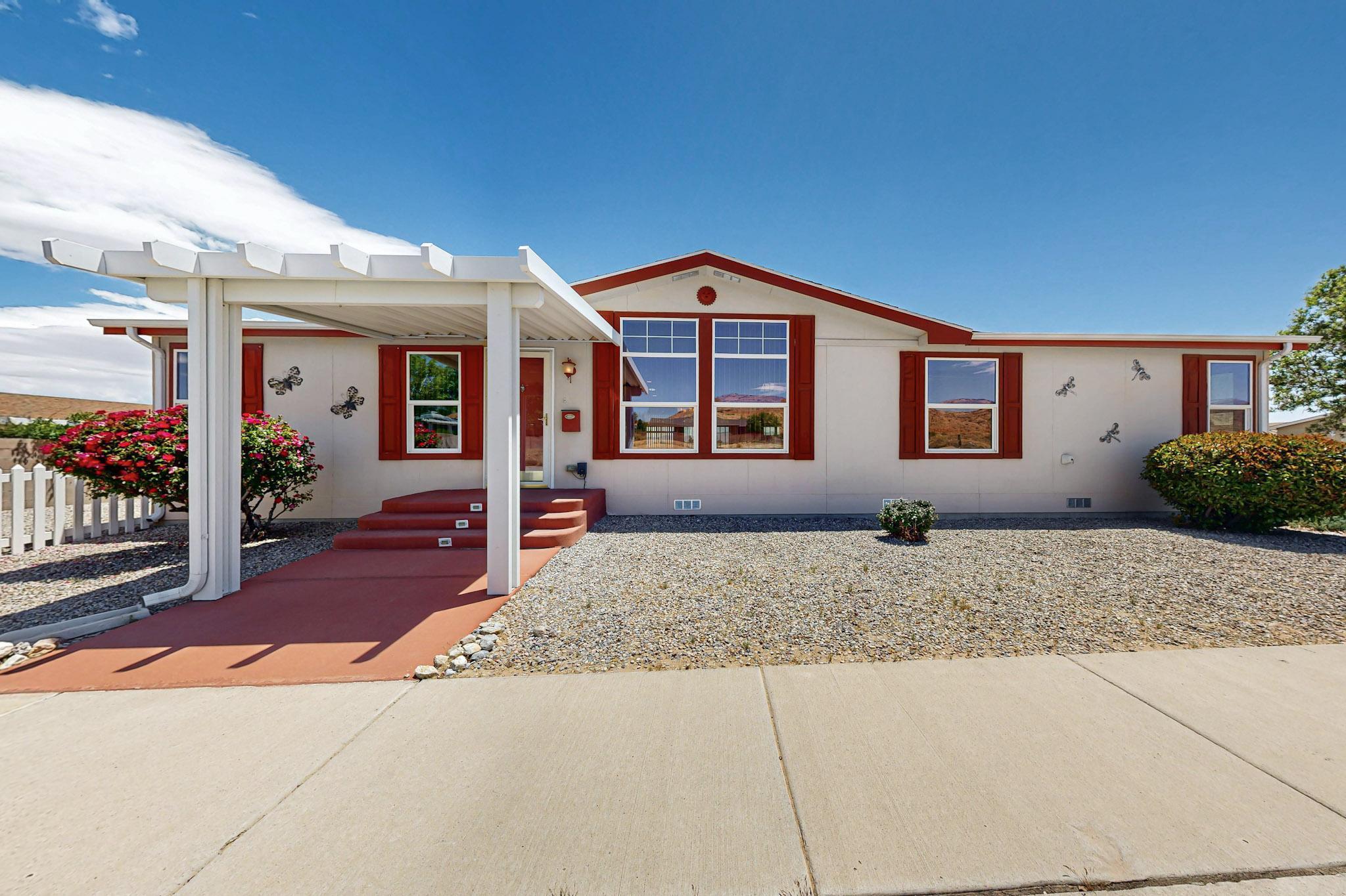 322 SUNRISE BLUFFS Drive